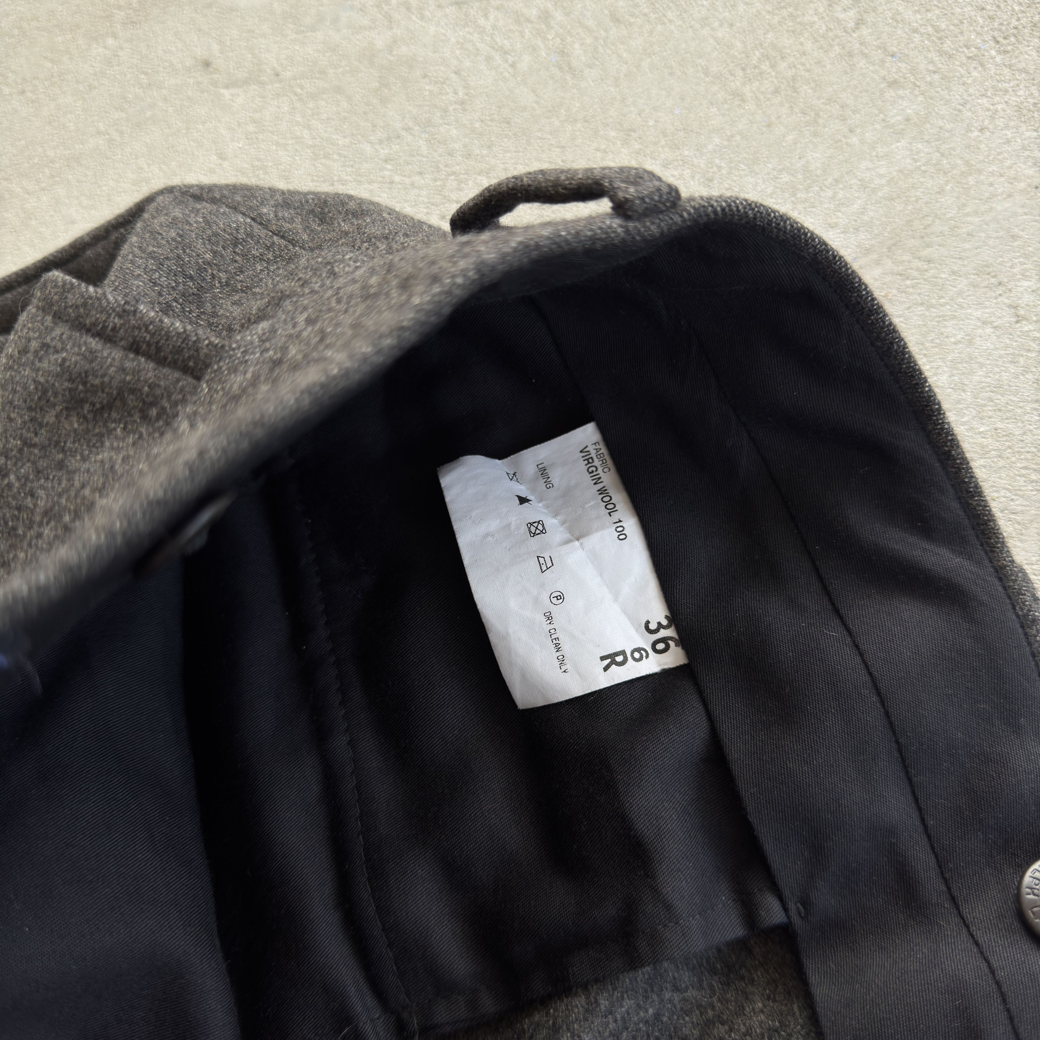 Polo Ralph Lauren Polo Ralph Lauren Made In Italy Virgin Wool Pants Grey 36R Size US 36 / EU 52 - 9 Thumbnail