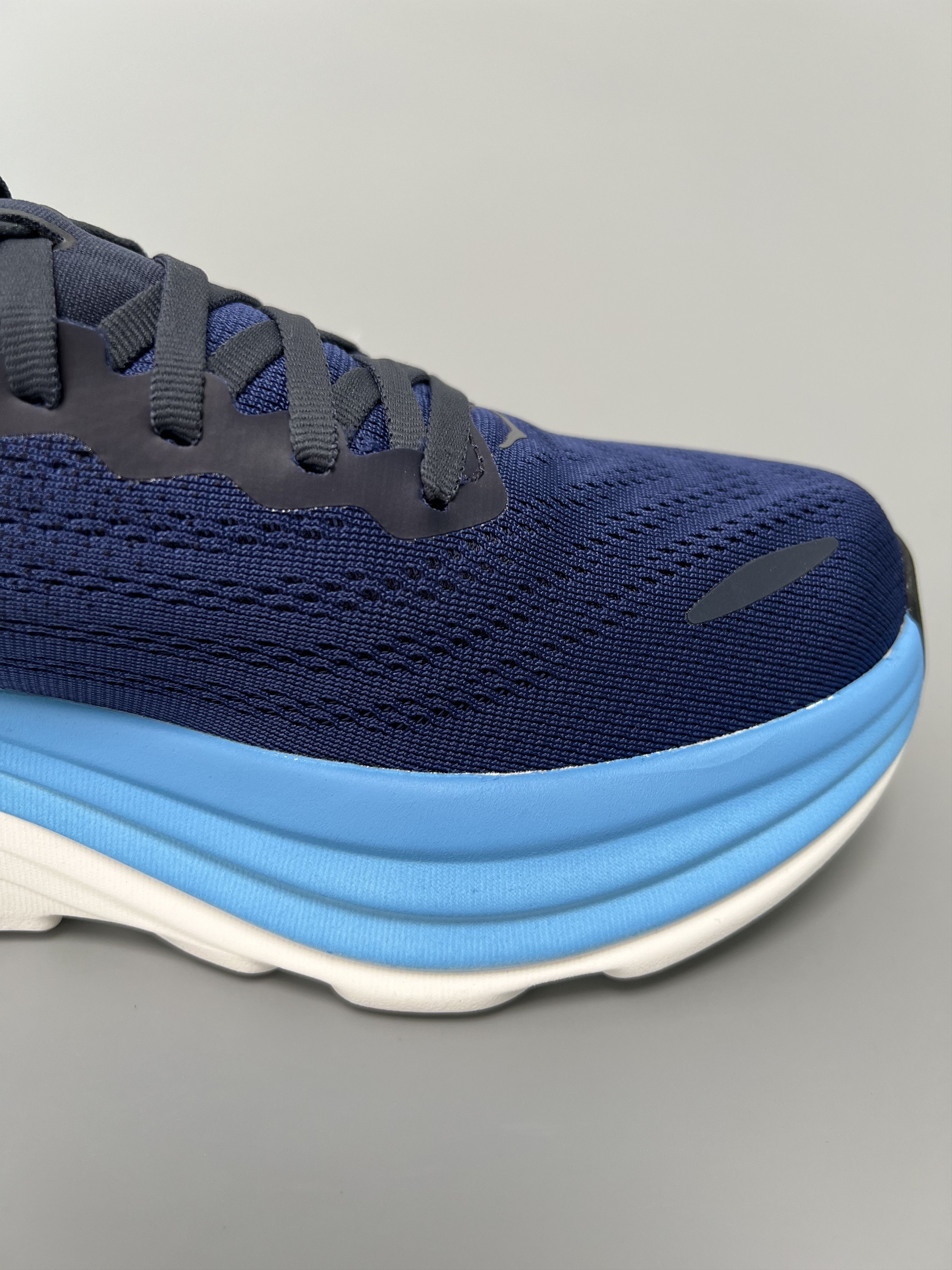 Hoka 9D Hoka One One Bondi 8 Running Shoes Men's 1123202-OSAA Size US 9 / EU 42 - 7 Thumbnail