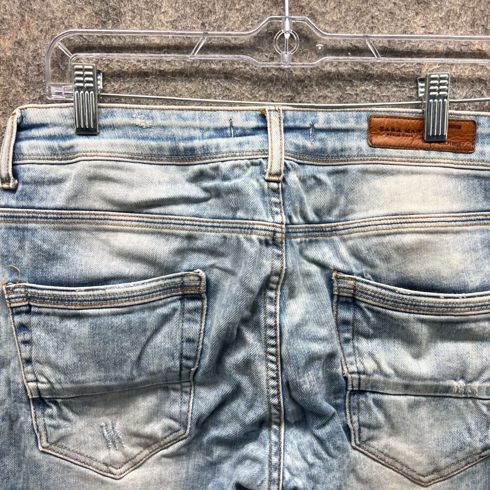 Zara Zara Jeans Mens 31 Slim Straight Distressed Light Blue Denim Acid Wash Cotton Button Size US 32 / EU 48 - 4 Thumbnail