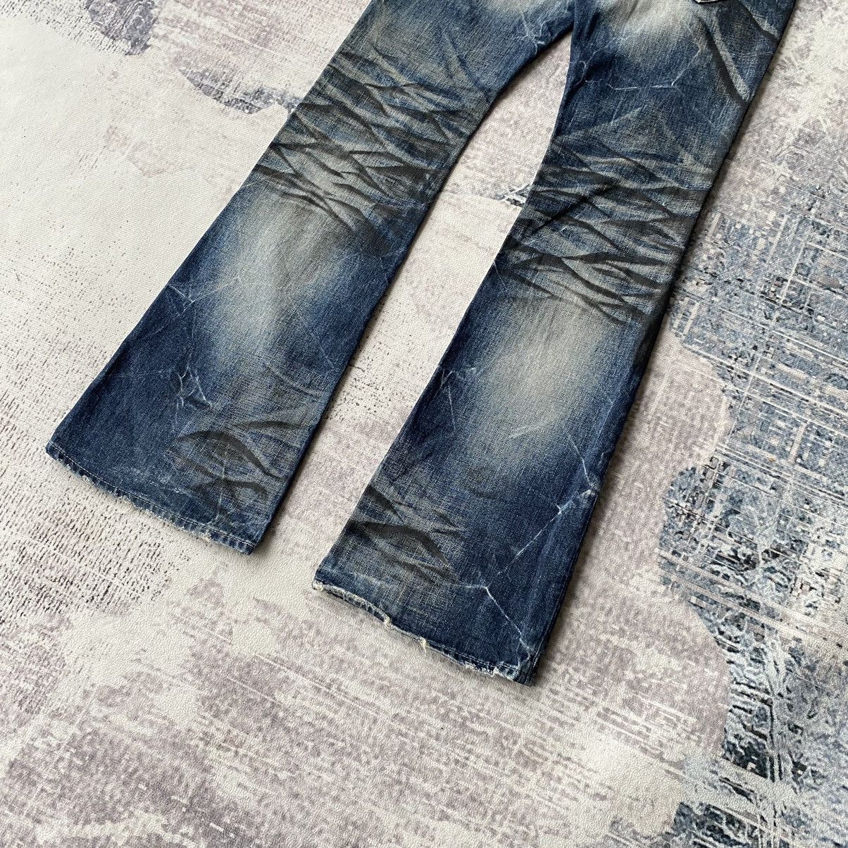 CIVARIZE Civarize Flare Black Wax Denim Jeans Size US 31 - 12 Thumbnail
