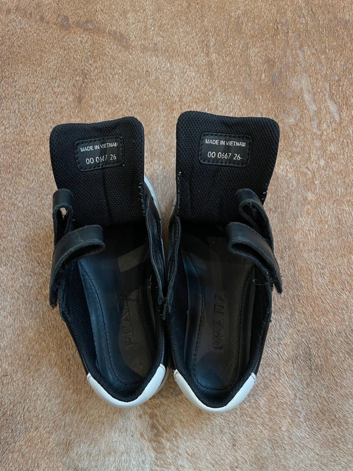 Prada Prada Kids shoes Size US 9 / EU 42 - 6 Thumbnail