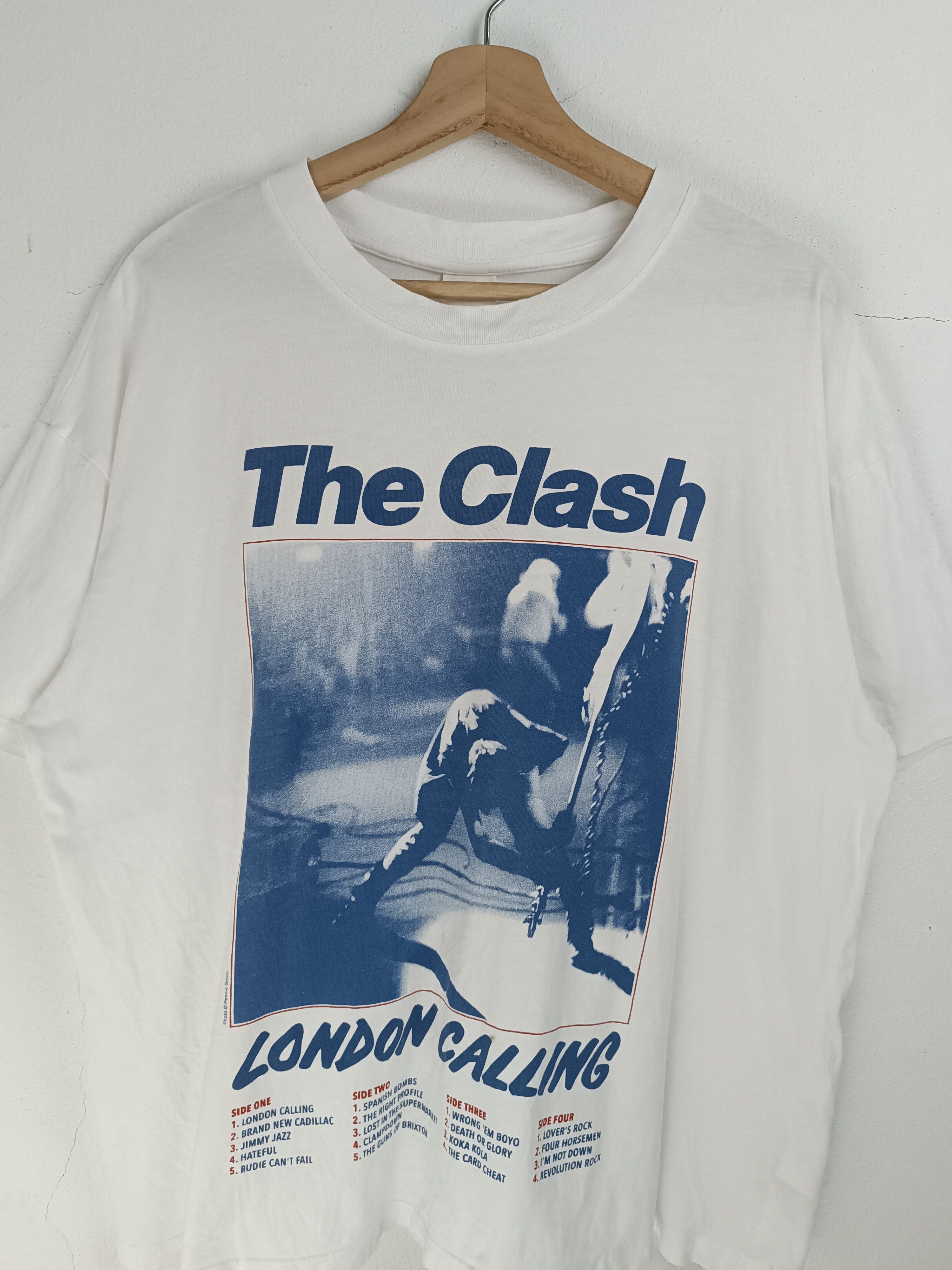 Band Tees VINTAGE THE CLASH LONDON CALLING BOXY PUNK PISTOLS CRAMPS 77 Size US L / EU 52-54 / 3 - 10 Thumbnail