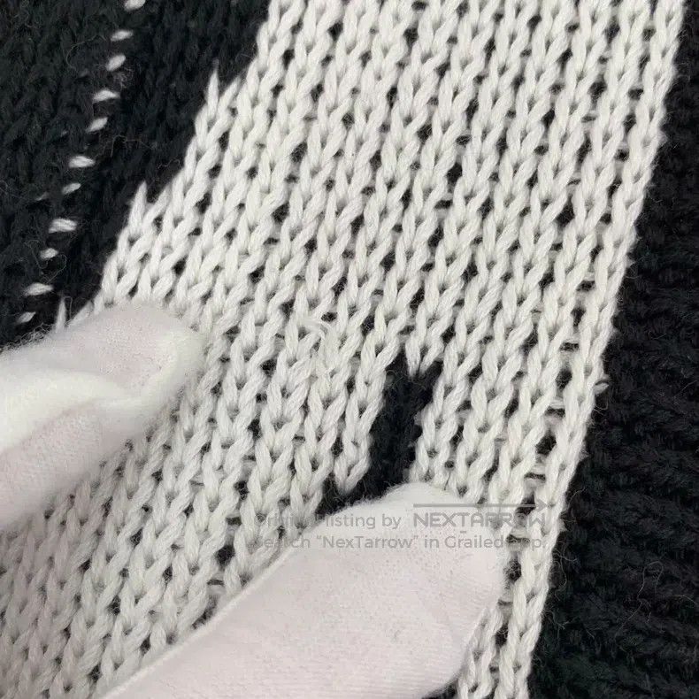 Valentino Valentino Black letter intarsia cotton knitted cardigan Size M / US 6-8 / IT 42-44 - 9 Thumbnail
