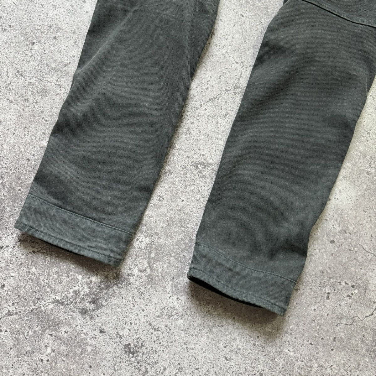 G-Star G-star RAW 5620 3d knee 3D waxed biker jeans Mens Size US 31 - 17 Thumbnail