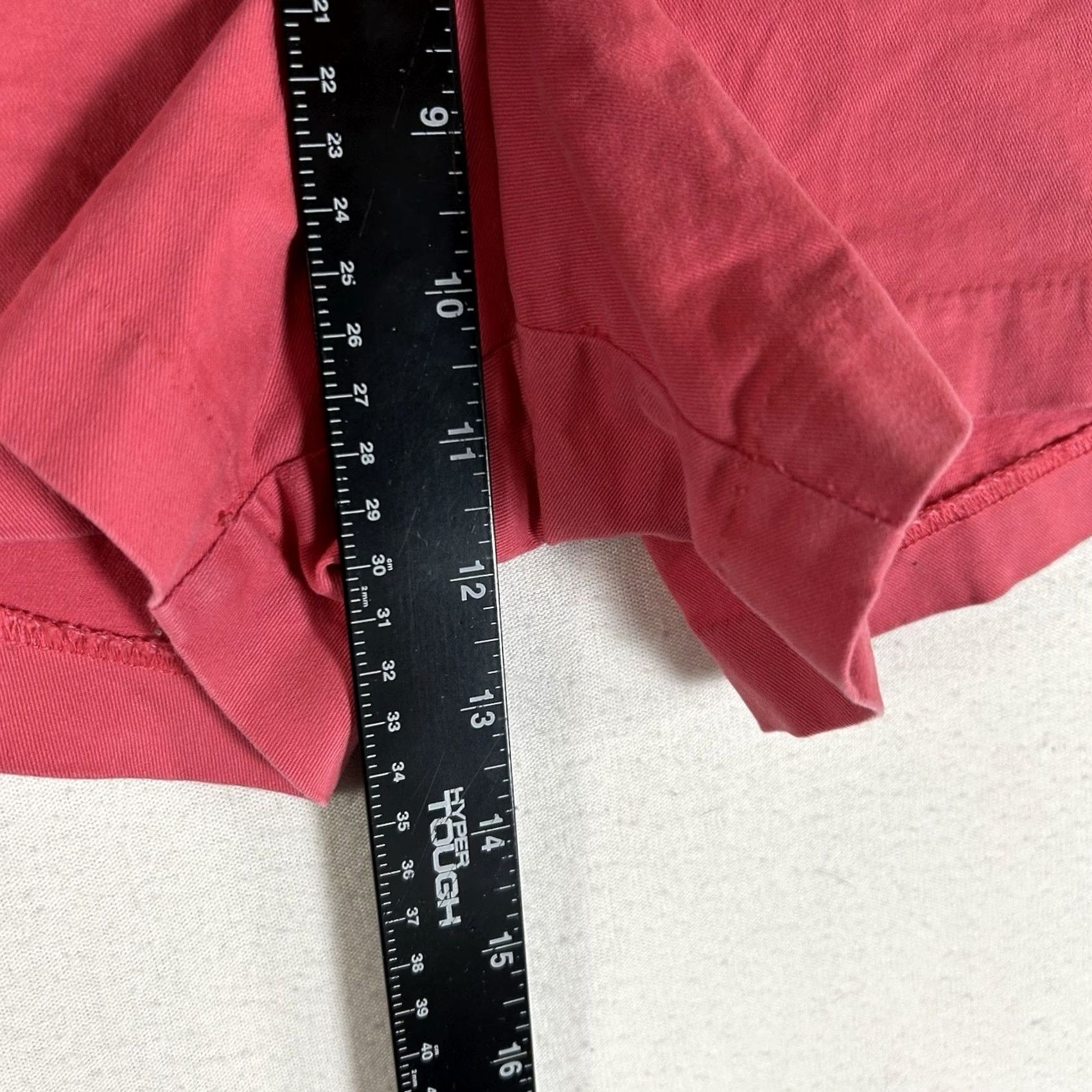 Old Navy Old Navy Pink Chino Shorts Womens 8 Regular Mid Rise Solid Casual Size 30" / US 8 / IT 44 - 7 Thumbnail