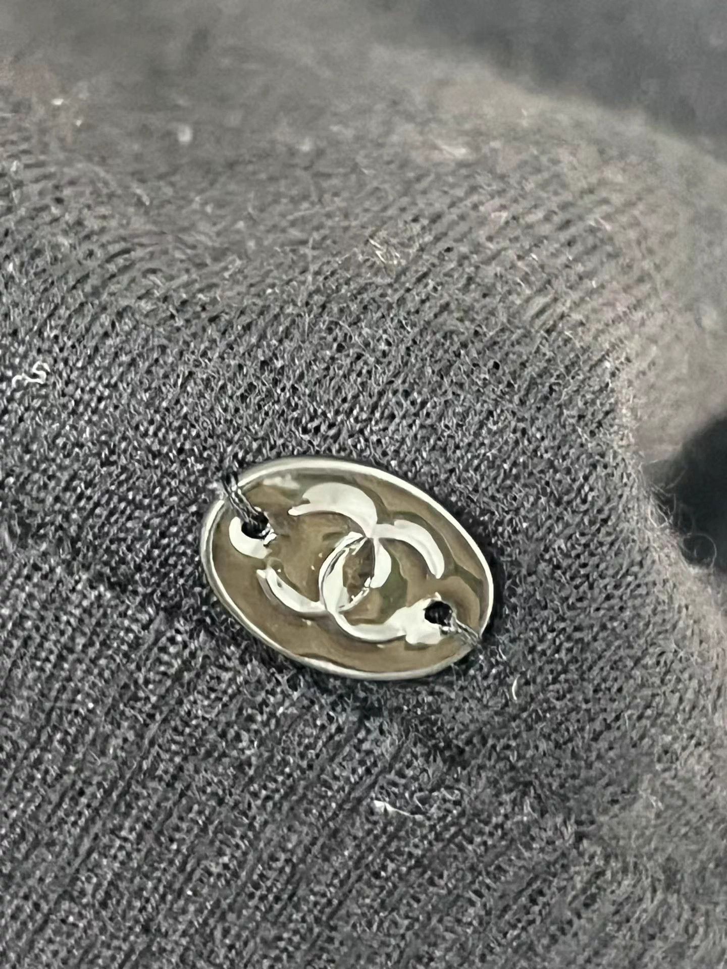 Chanel Chanel Cashmere Knit Half-Sleeve 38 Good AD721 Size S / US 4 / IT 40 - 5 Thumbnail