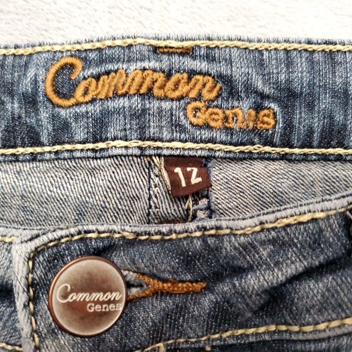 Vintage Common Genes Jeans Womens 12 Bootcut Denim Blue 34x32 Zip Pockets Belt Loops Spandex Cotton Medium Inseam 32 USA Mens Womens Boys Girls Size 34" / US 12 / IT 48 - 4 Thumbnail