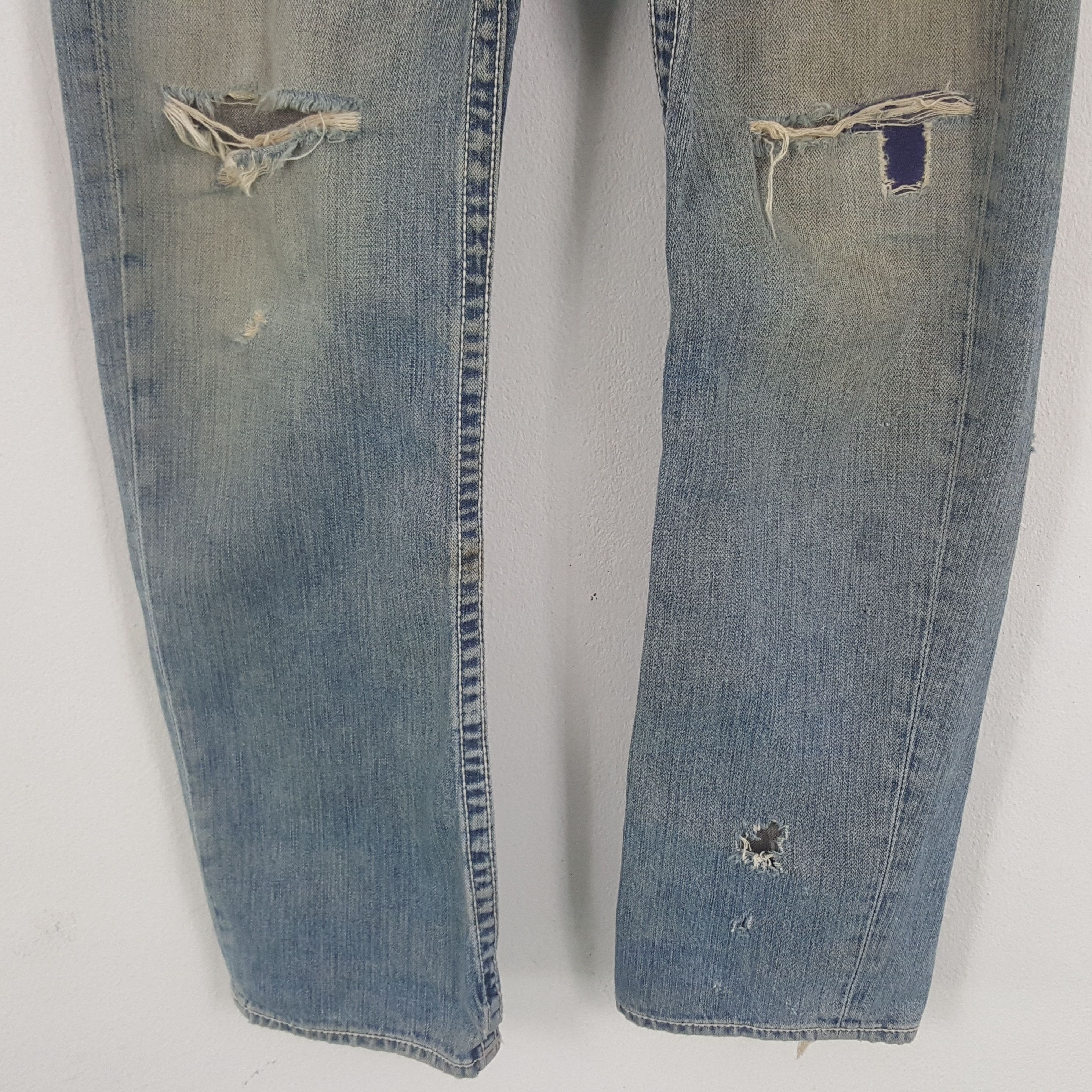 Vintage True Religion Rare Pocket American Distressed Jeans