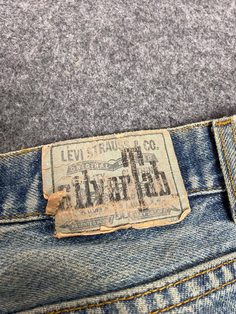 Levi's vintage levis silvertab loose cut distressed denim Size US 35 - 5 Thumbnail