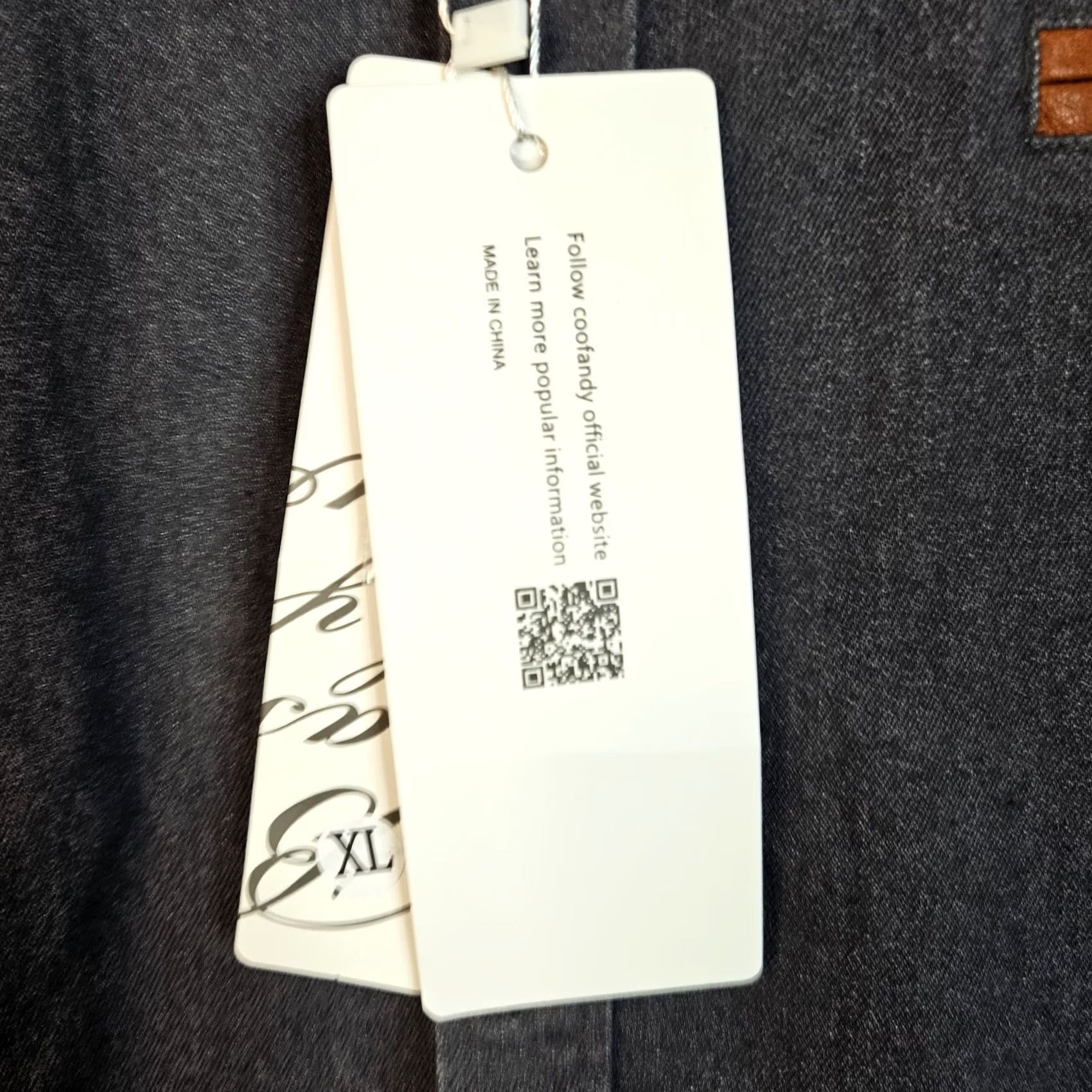Vintage COOFANDY Men’s dark gray button down Long-Sleeve Shirt Size XL Size US XL / EU 56 / 4 - 4 Thumbnail
