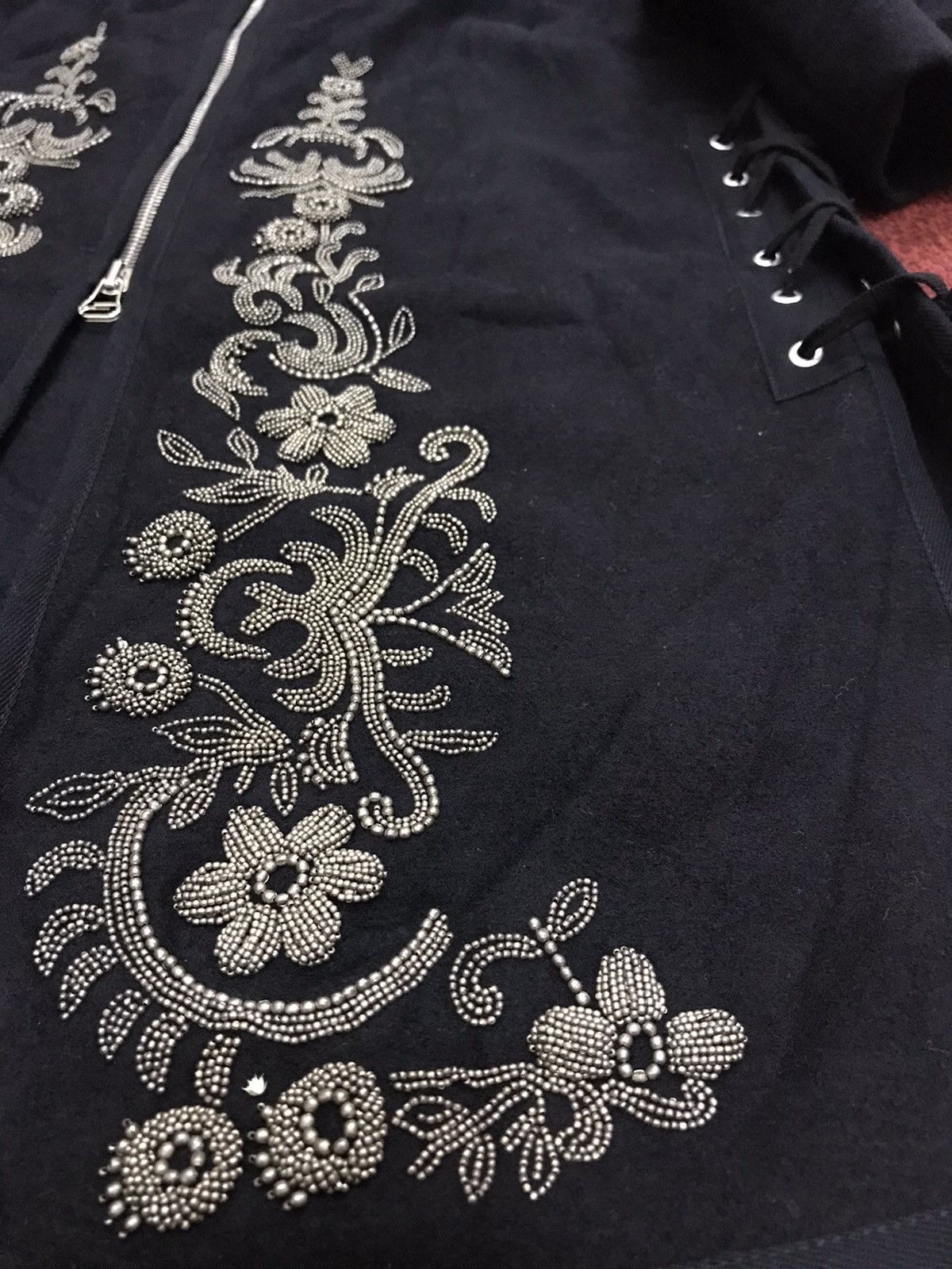 Dries Van Noten Archival DRIES VAN NOTEN STUDDED FLORAL SL Wool Jacket Size XS / US 0-2 / IT 36-38 - 18 Thumbnail