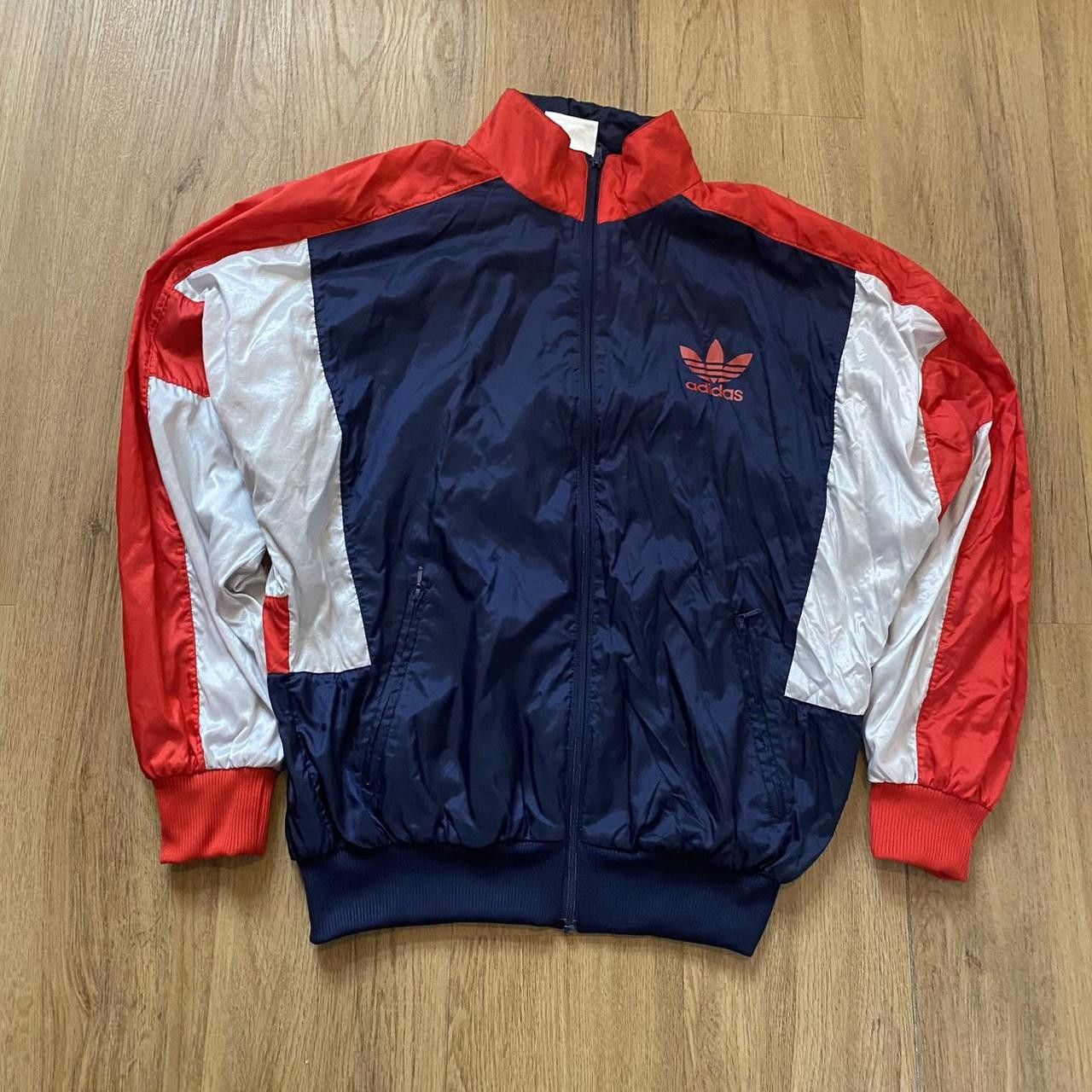 Adidas 90s Classic Vintage Adidas windbreaker jacket Size US S / EU 44-46 / 1 - 1 Thumbnail