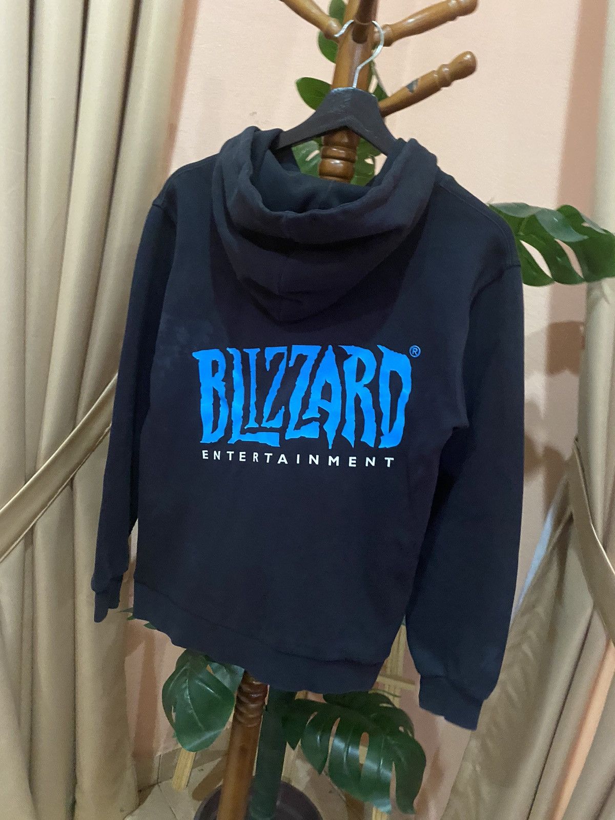 Vintage VINTAGE Y2K BLIZZATD ENTERTAINMENT HOODIE STYLISH GAMING Size US S / EU 44-46 / 1 - 5 Thumbnail