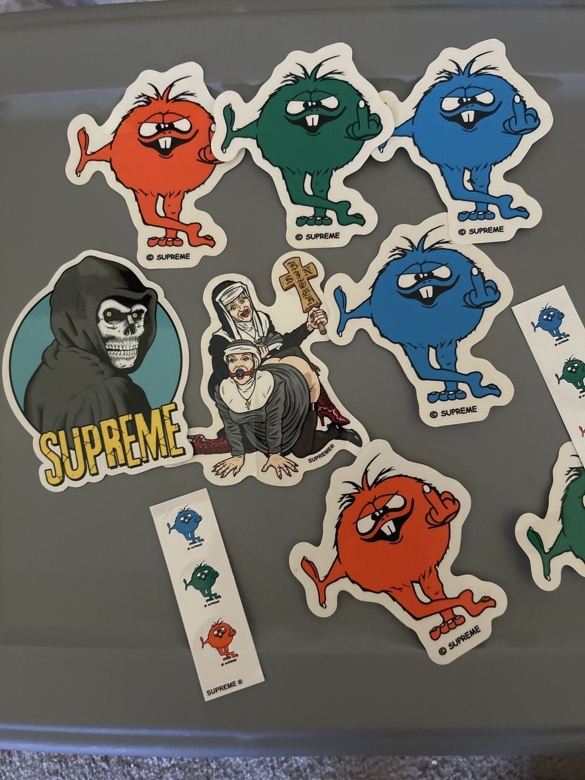 Supreme SUPREME STICKER LOT Size ONE SIZE - 5 Thumbnail