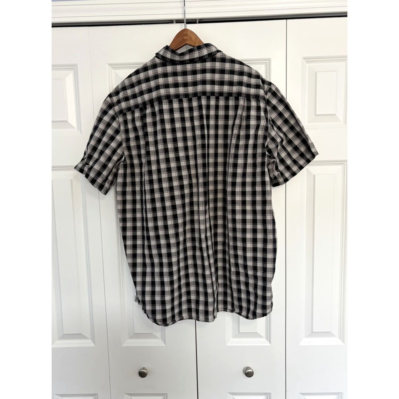 Carhartt Carhartt Relaxed Fit Mens Short Sleeve Button Down Shirt XL Black Plaid Size US XL / EU 56 / 4 - 2 Thumbnail