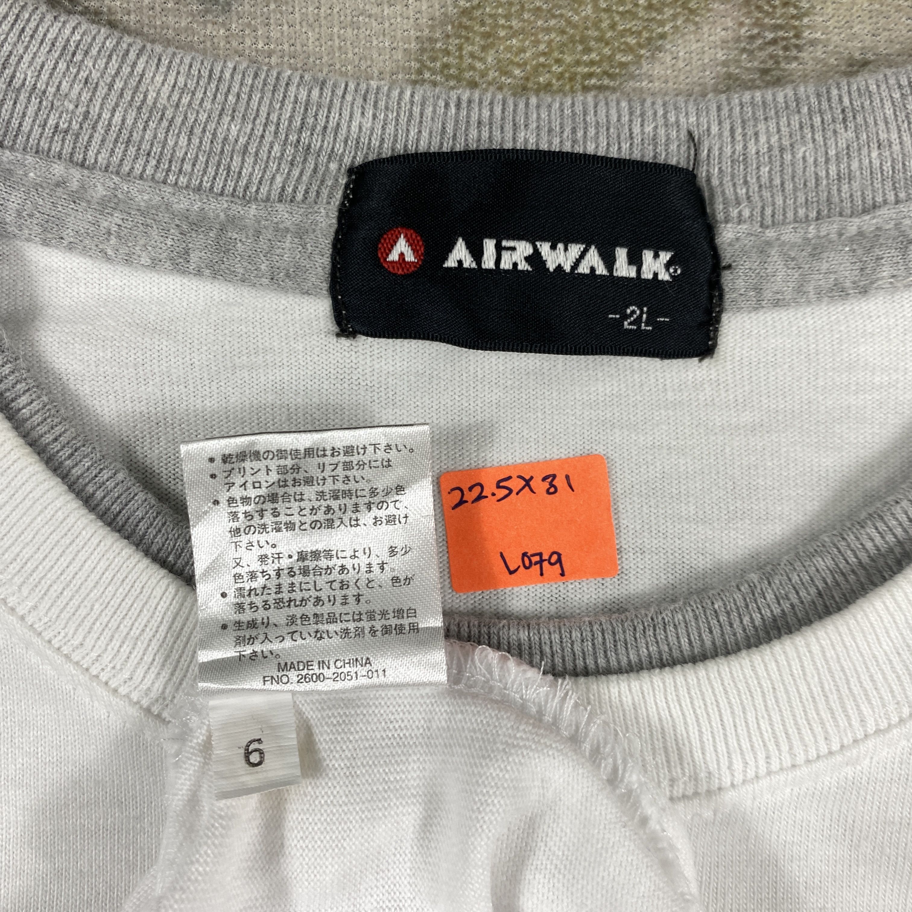 Airwalk Vintage Airwalk T-shirt - L079 Size US L / EU 52-54 / 3 - 5 Thumbnail