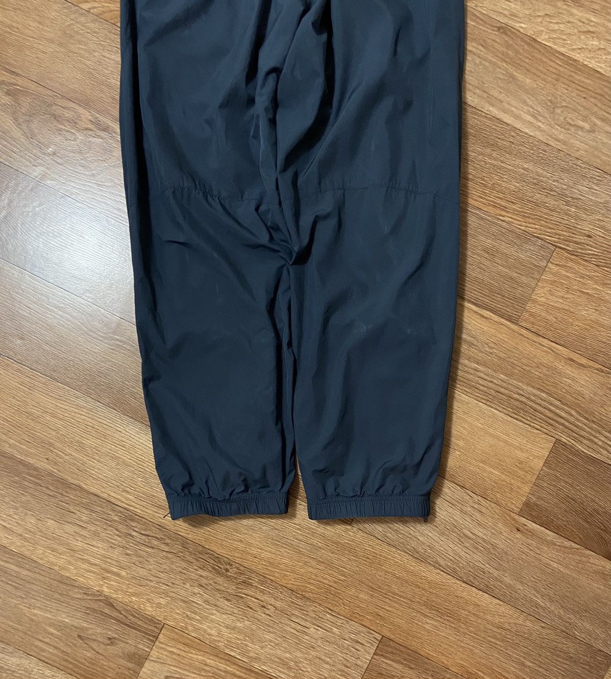 Nike Vintage Nike Embroidered Logo Baggy Pants Size US 32 / EU 48 - 8 Thumbnail
