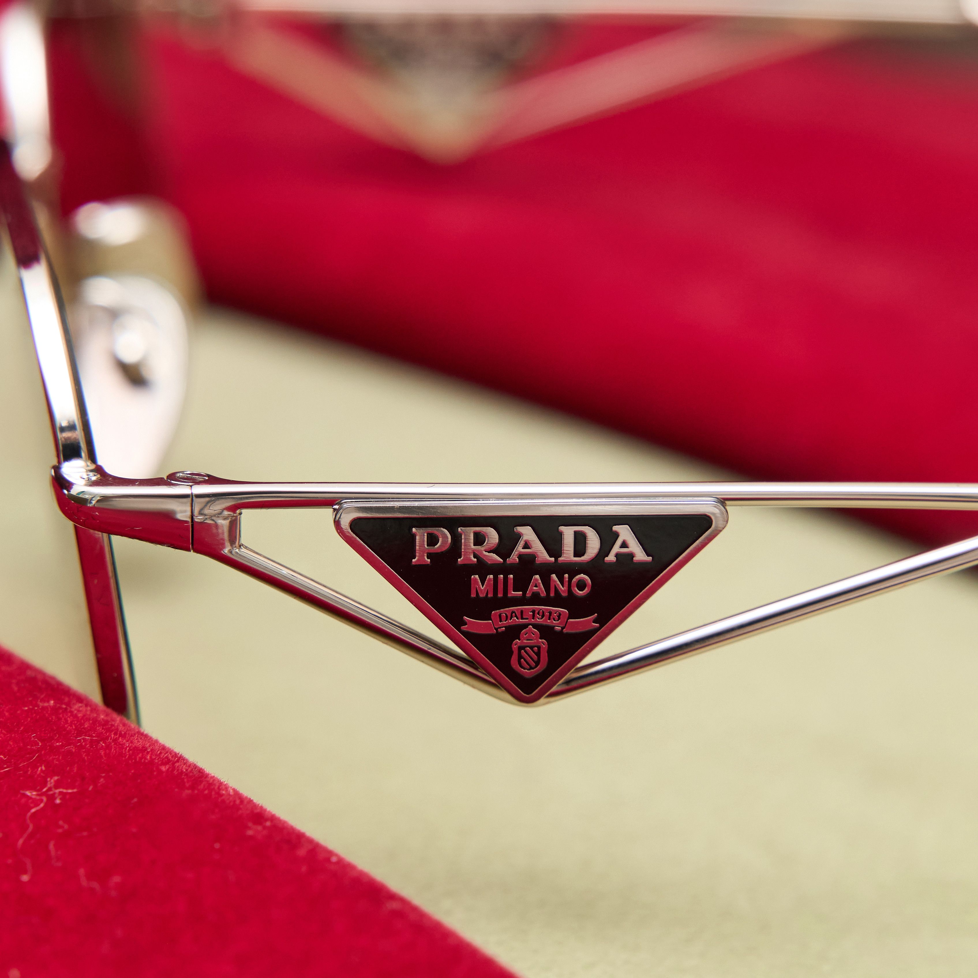 Prada PRADA OPR A51S 1BC8J1 Sunglasses Size ONE SIZE - 4 Thumbnail