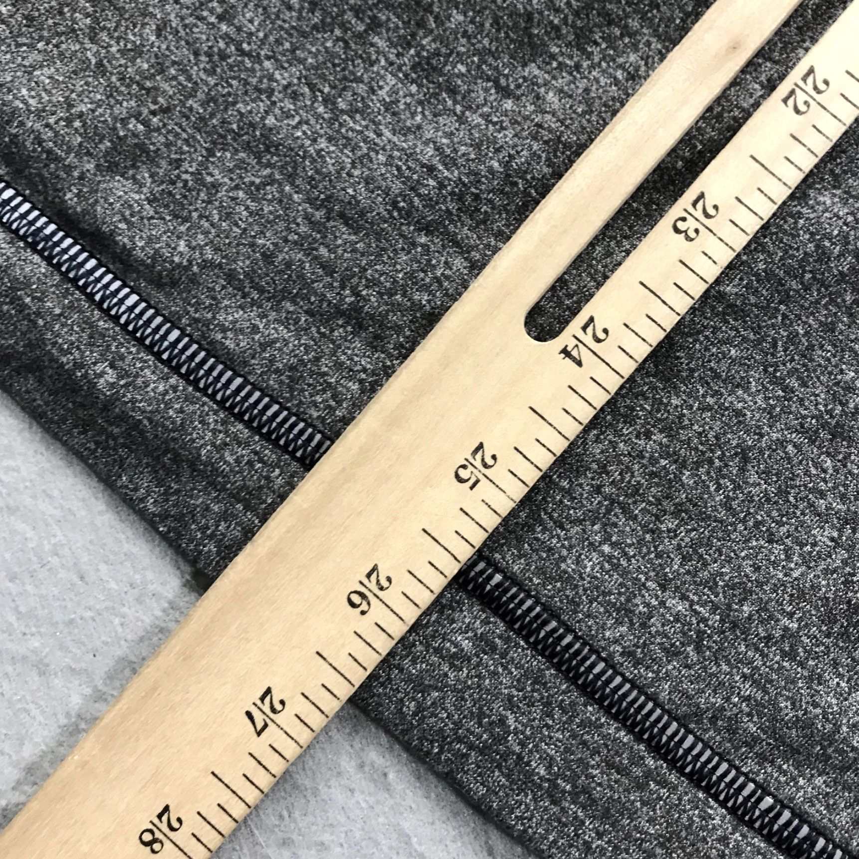 Lululemon Lululemon Shirt Mens Medium Slim Gray Surge Long Sleeve Stretch Gym Yoga Lift Size US M / EU 48-50 / 2 - 8 Thumbnail