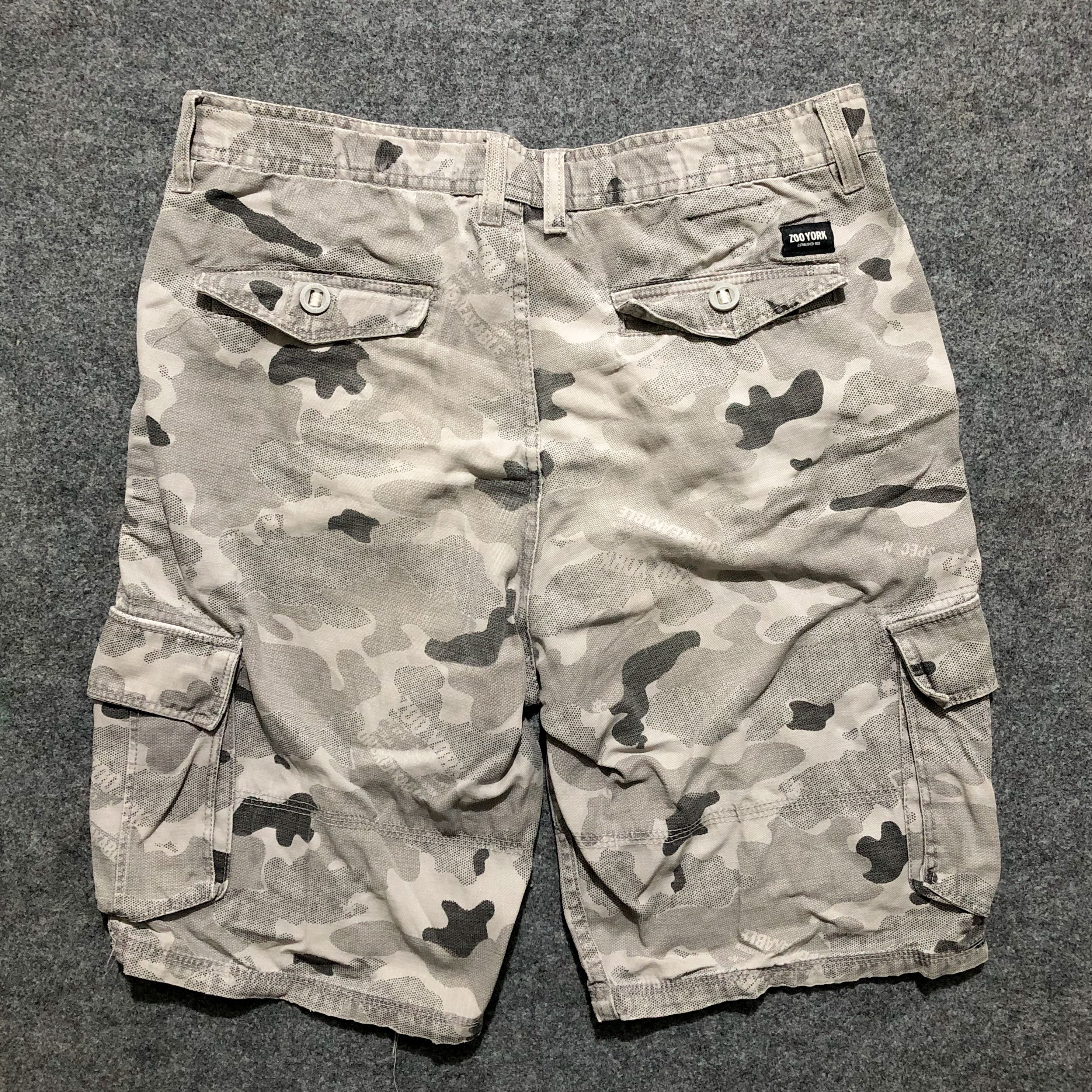 Zoo York Zoo York Urban Camo Cargo Shorts Faded Grey Size US 32 / EU 48 - 15 Thumbnail