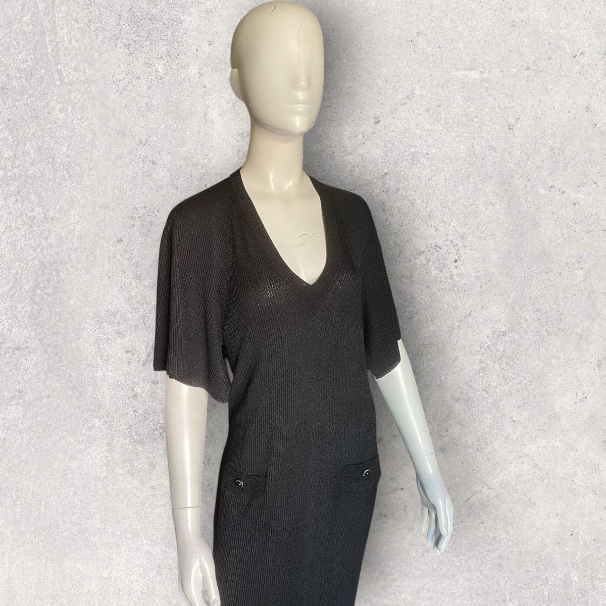 Chanel SS17 Rayon/Poly Blend Cape Sleeve Backless Dress Size M / US 6-8 / IT 42-44 - 4 Thumbnail