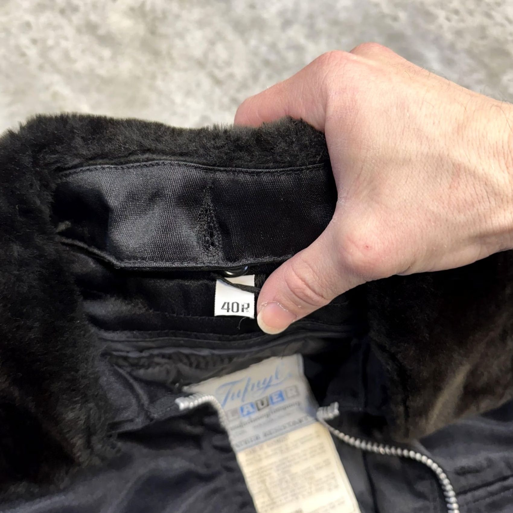 Vintage VINTAGE Blauer Tufnyl Jacket Mens 40R Black Fur Collar Military Workwear 70s Size US XXS / EU 40 - 7 Thumbnail