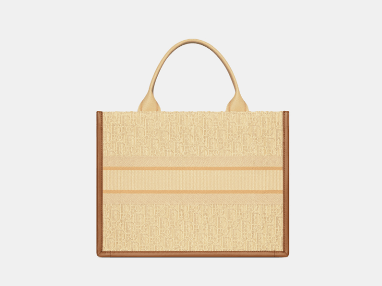 Dior o1w1db10526 M1324C Size:OS / Medium Tote Bag in Beige/Camel Size ONE SIZE - 5 Thumbnail