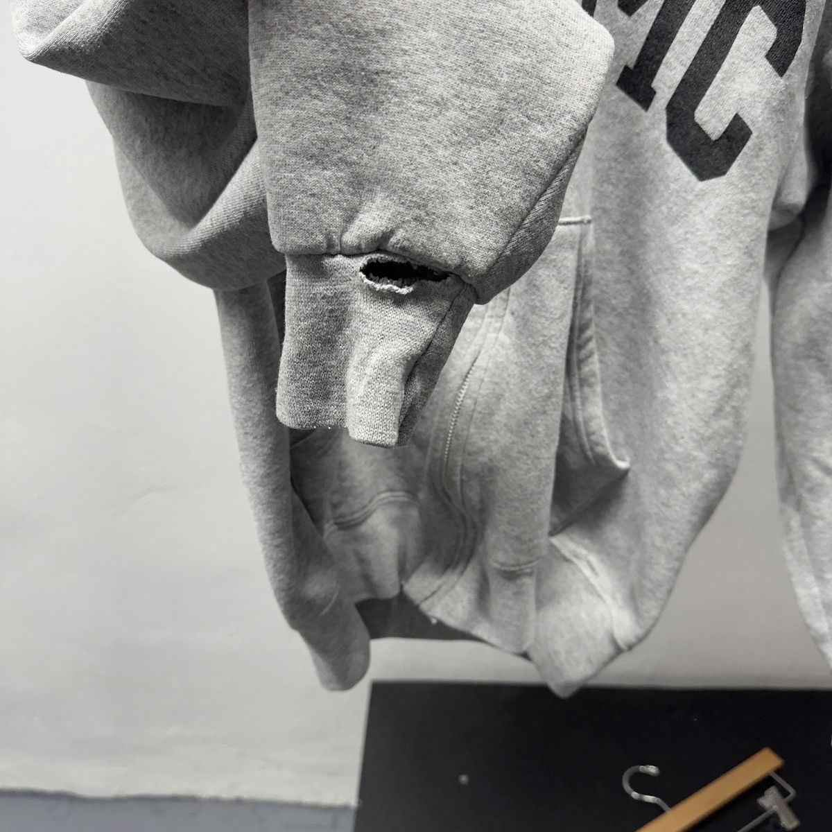 Vintage Distressed USMC Faded Zip Up Hoodie ERD Grunge Chrome Size US M / EU 48-50 / 2 - 6 Thumbnail