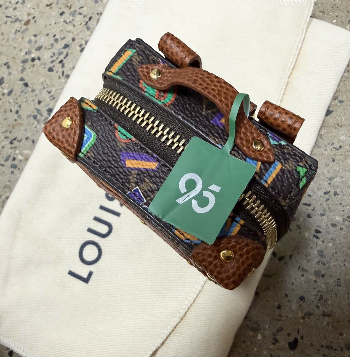 Louis Vuitton Louis Vuitton x NBA Backpack Trunk Bag Pouch Mini Monogram Size ONE SIZE - 6 Thumbnail