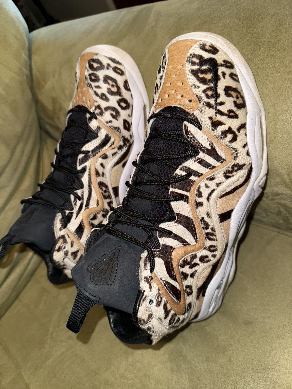 Kith × Nike Nike + Kith Air Pippen 1 Chimera Animal Print EXC! OG Box 11 Size US 11 / EU 44 - 10 Thumbnail