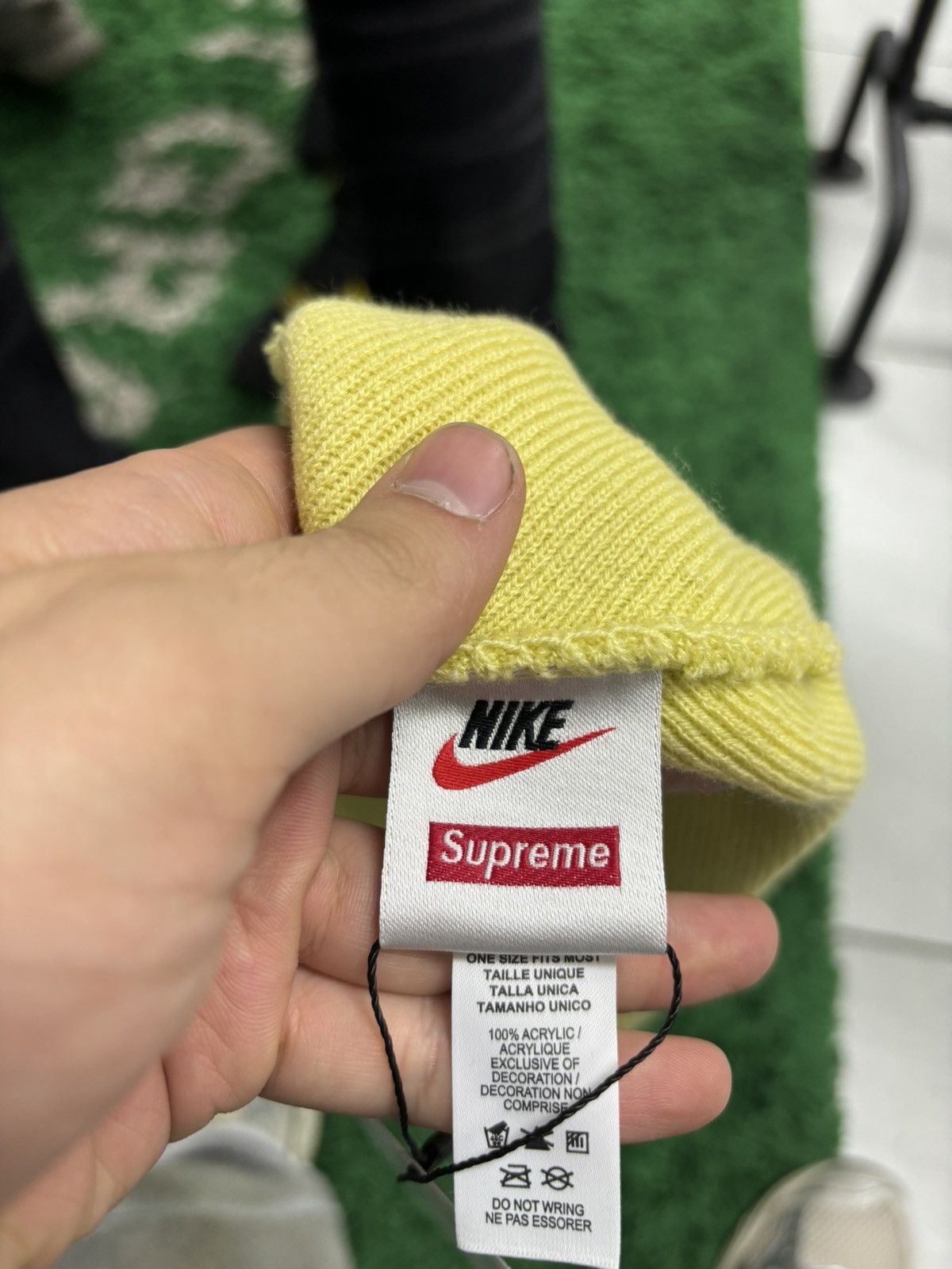 Supreme Supreme Nike beanie yellow Size ONE SIZE - 3 Thumbnail