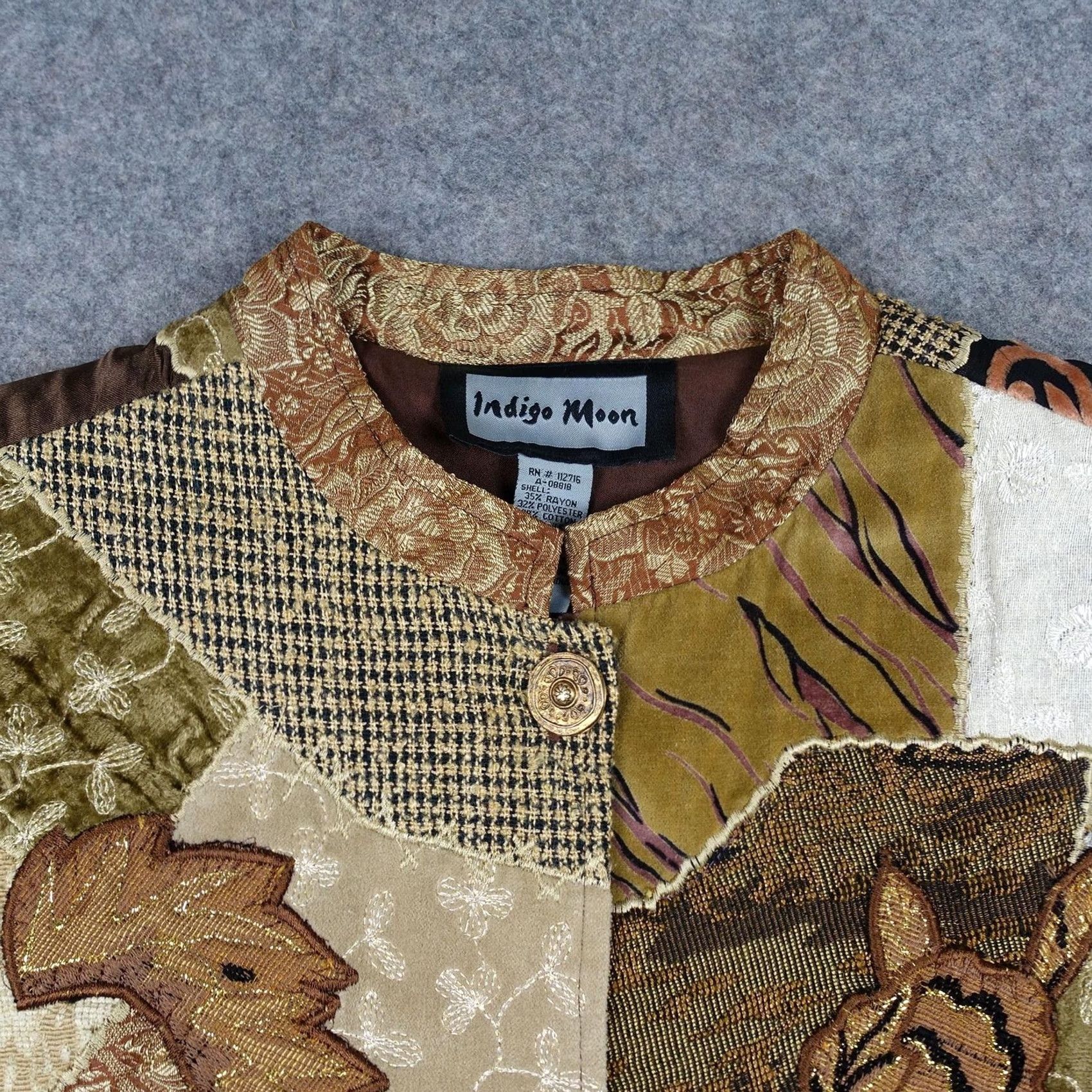 Vintage VINTAGE Indigo Moon Jacket Womens 1X Brown Patchwork Tapestry Animal Print Boho Artsy Coat Size XL / US 12-14 / IT 48-50 - 2 Thumbnail
