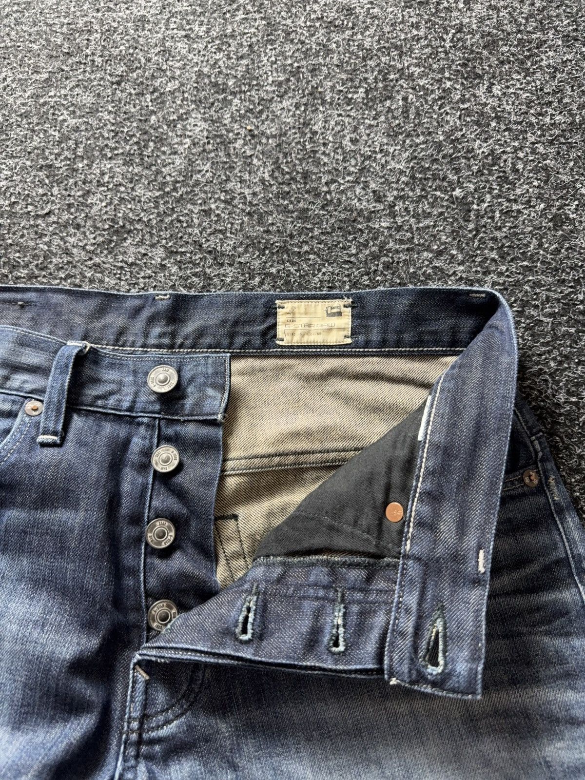 G-Star 00s G-Star 3301 Distressed Raw Hem Y2K SK8 Jeans Fade Denim Size US 32 / EU 48 - 12 Thumbnail