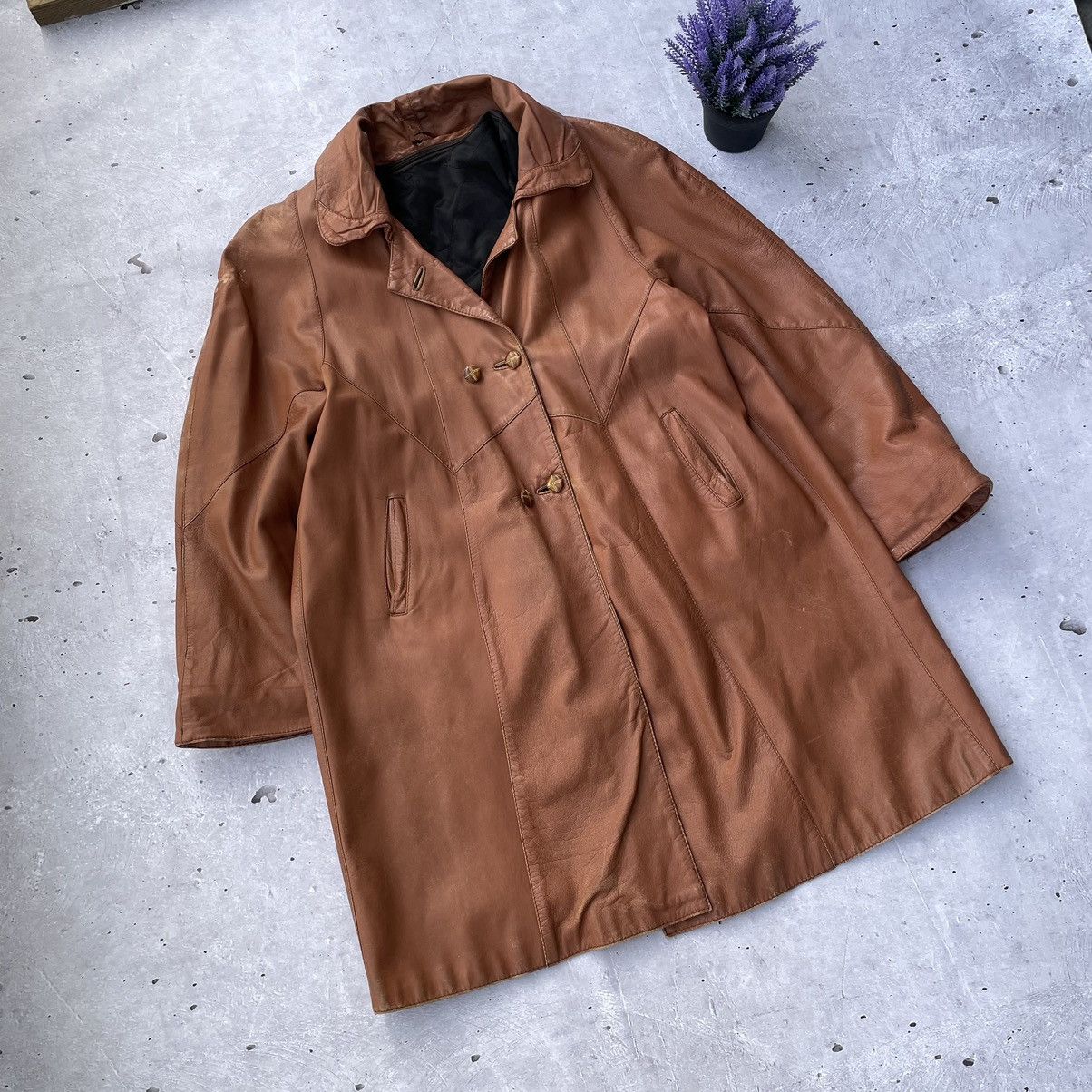 Japanese Brand vintage red leather trench coat style y2k japanese Size US L / EU 52-54 / 3 - 4 Thumbnail