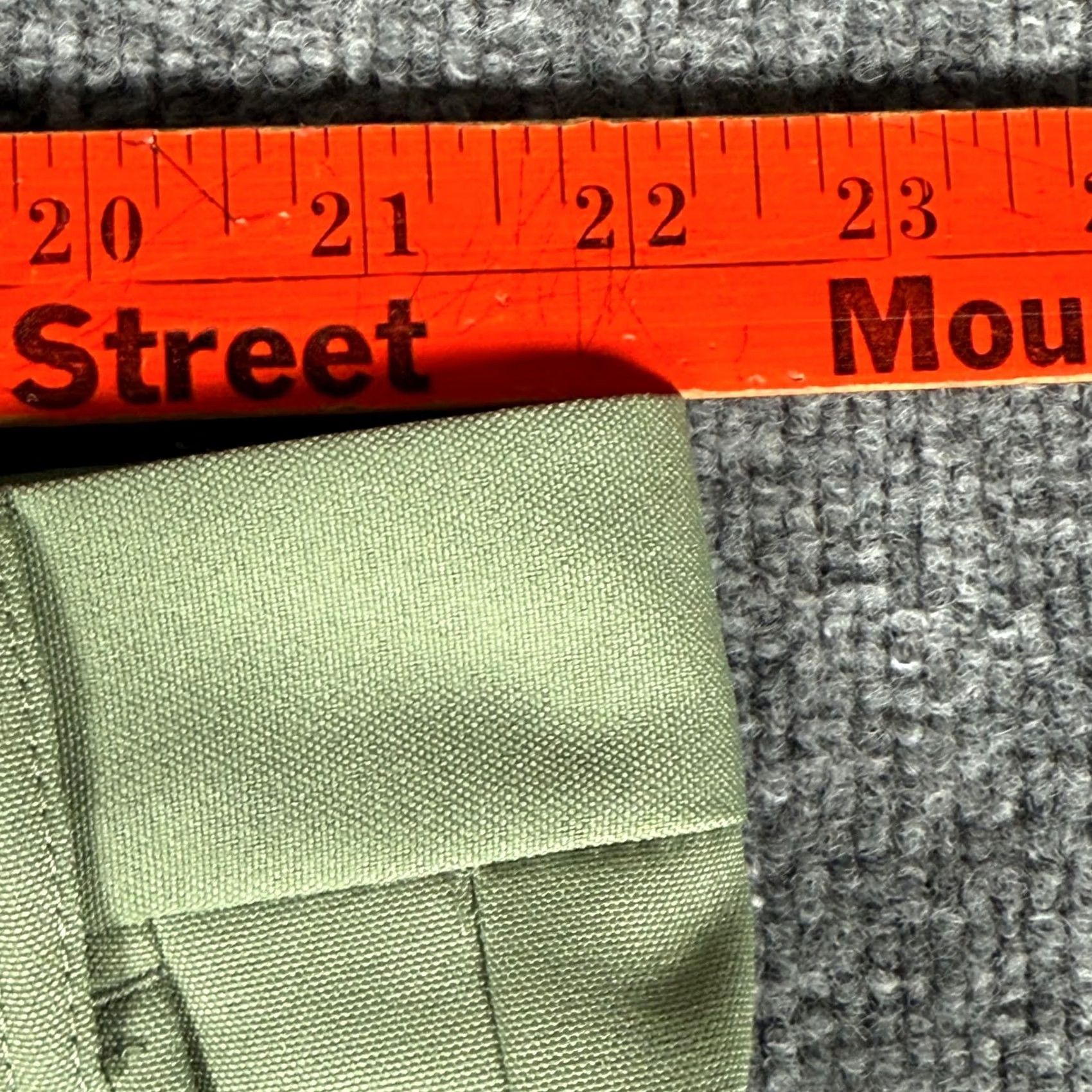 Haband VINTAGE Haband Dress Pants Men 44x28.25 Green Flat Front Easy Care Wrinkle Resistant Professional Workwear Long Retro 80s Size US 44 / EU 60 - 7 Thumbnail