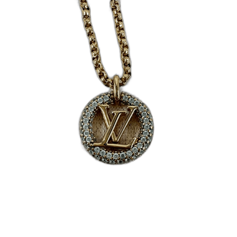 Louis Vuitton Louis Vuitton Gold Circle Logo Necklace -2505 Size ONE SIZE - 1 Thumbnail