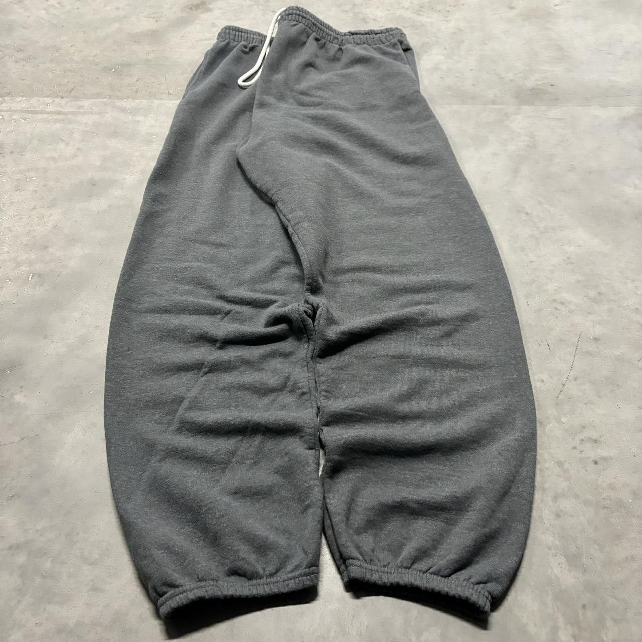 Japanese Brand × Vintage Crazy Vintage Y2K/2000s Baggy Grey Skater Essential Sweatpants! Size US 36 / EU 52 - 3 Thumbnail