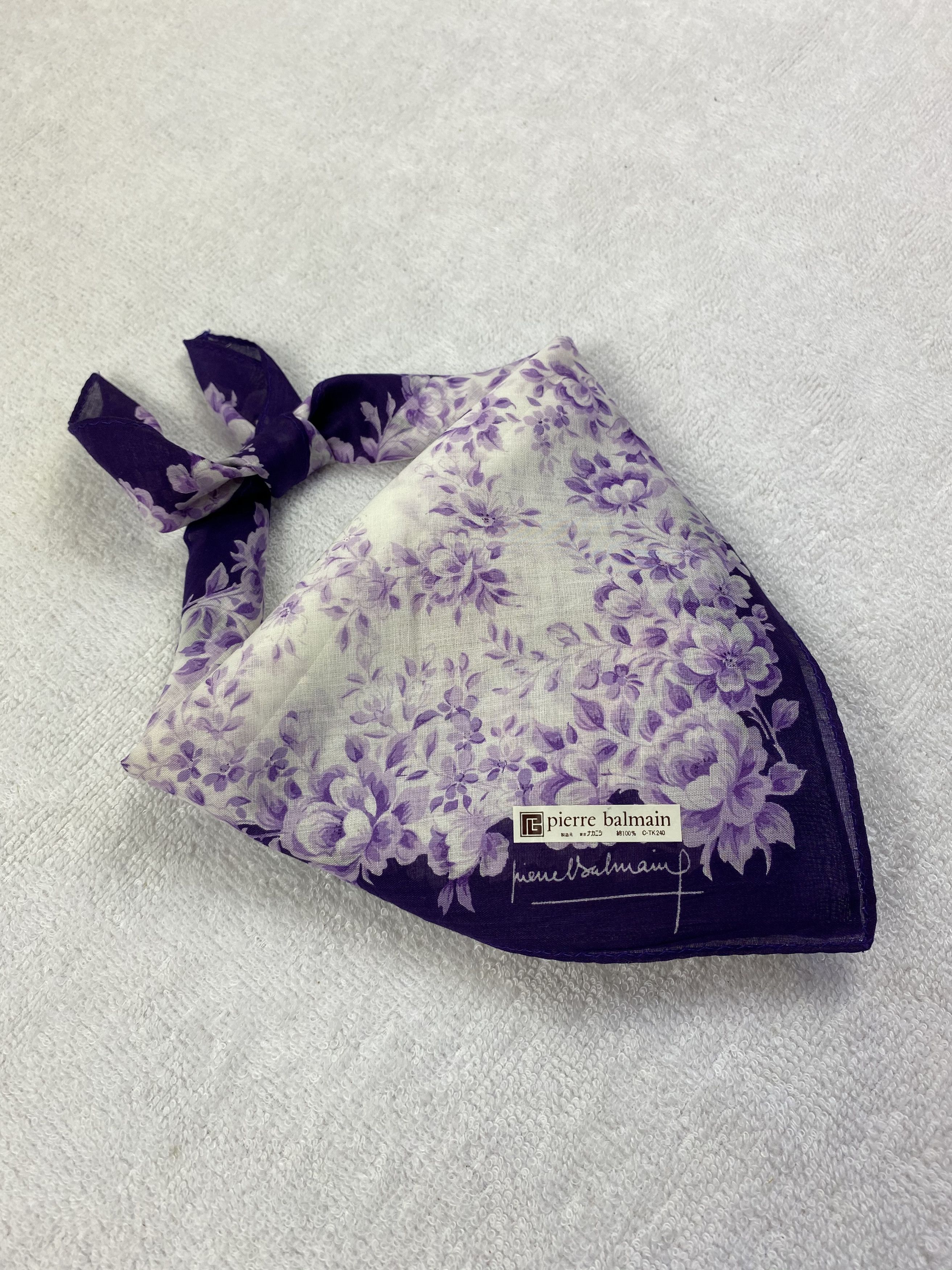 Pierre Balmain × Vintage Vintage Pierre Balmain Handkerchief / Bandana / Neckerchief Size ONE SIZE - 2 Thumbnail