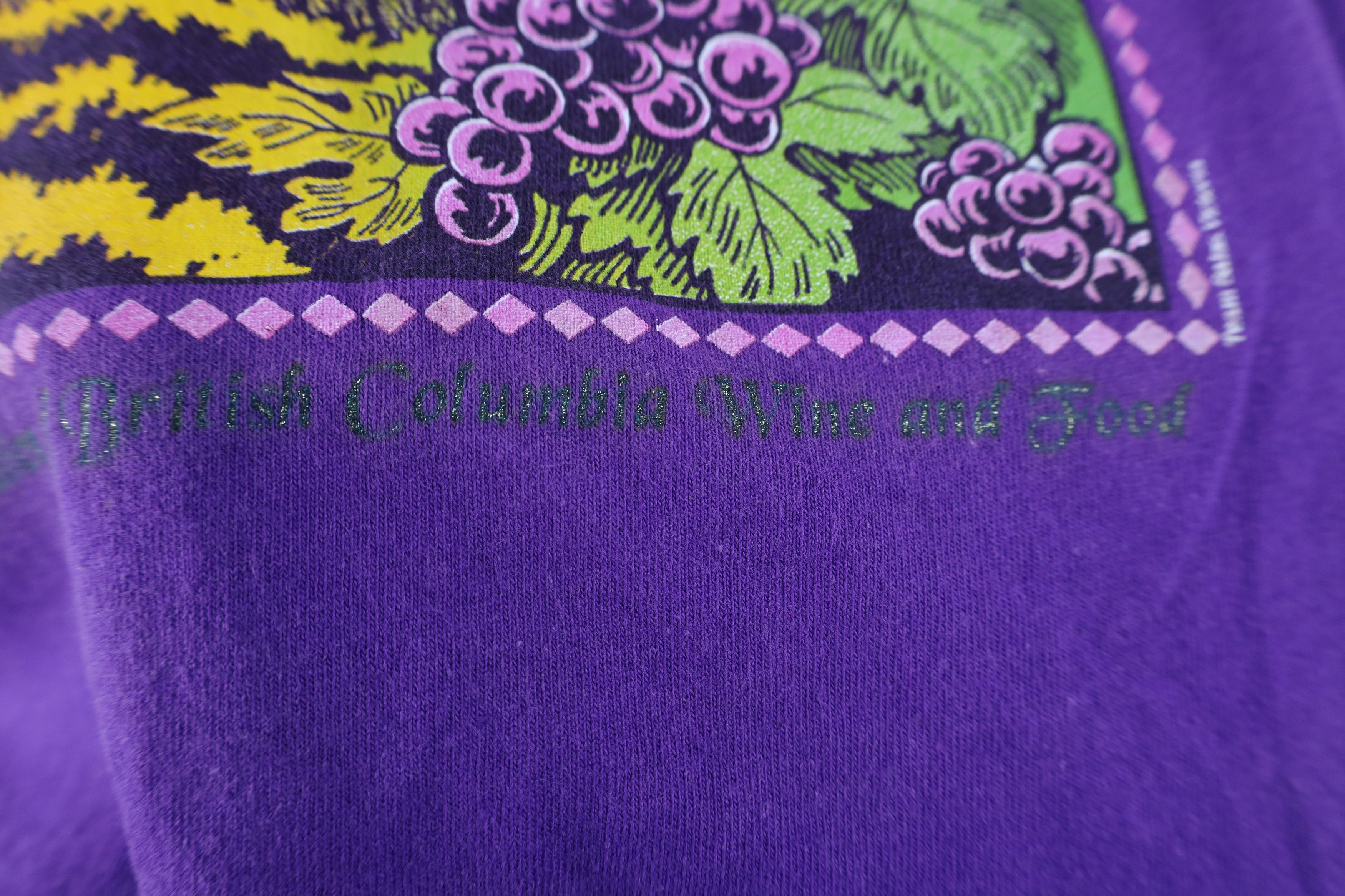 Vintage Vintage 90s Okanagan Wine Festival Canada T-Shirt Purple Size M / US 6-8 / IT 42-44 - 7 Thumbnail