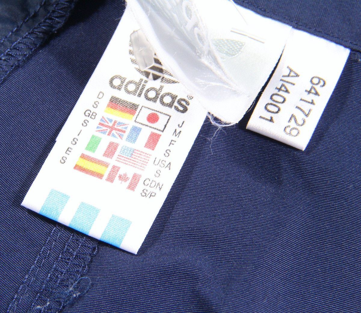 Adidas Adidas Vintage 90s Originals Shorts Nylon Blue Navy Rare S Size US 30 / EU 46 - 5 Thumbnail