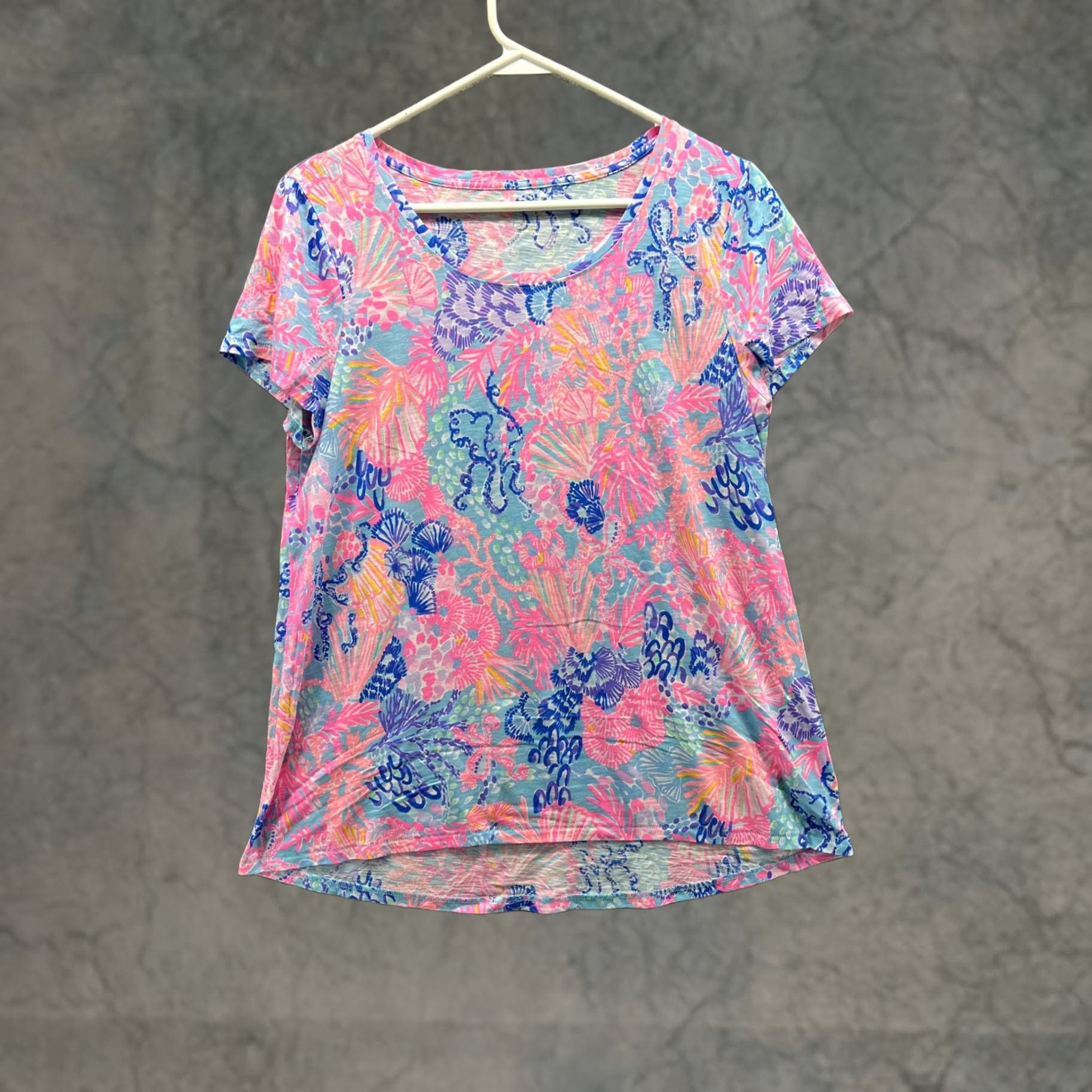 Lilly Pulitzer Lilly Pulitzer Shirt Womens M Multicolor Scoop Neck Short Sleeve Floral Top Size M / US 6-8 / IT 42-44 - 1 Thumbnail