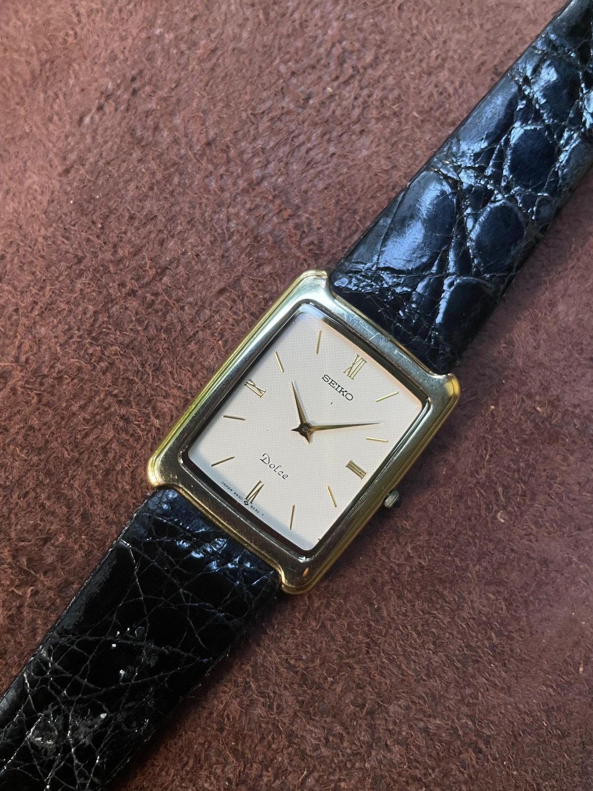 Seiko Seiko Dolce Tank Gold Size 28 - 1 Thumbnail