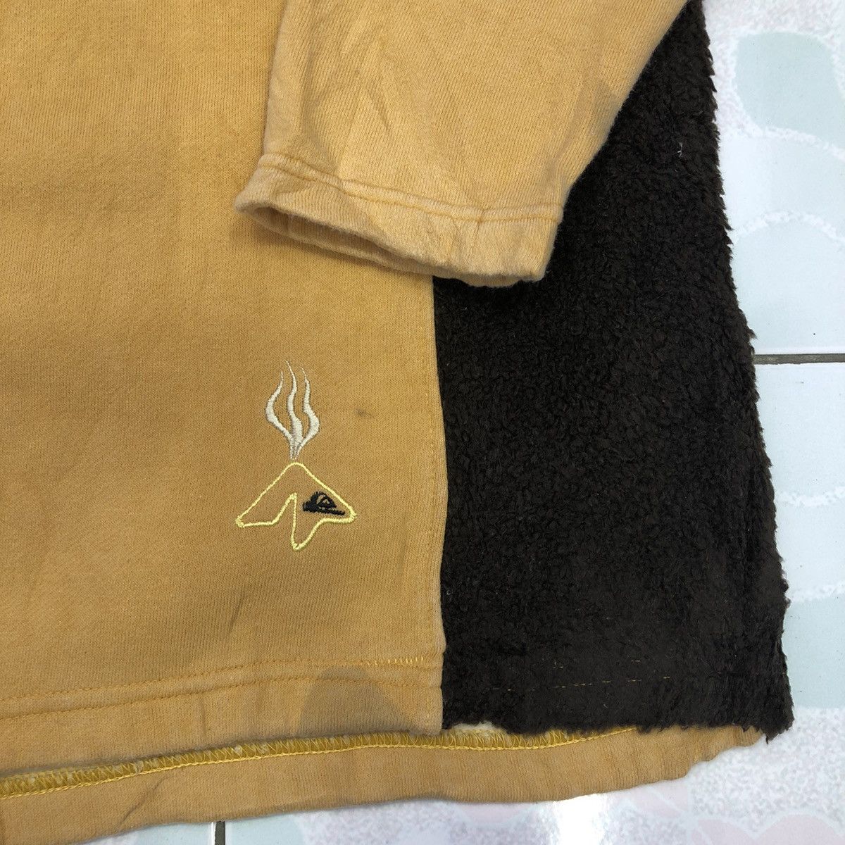 Quiksilver Vintage Quiksilver Half Zipper Design Sweatshirt Size L / US 10 / IT 46 - 7 Thumbnail