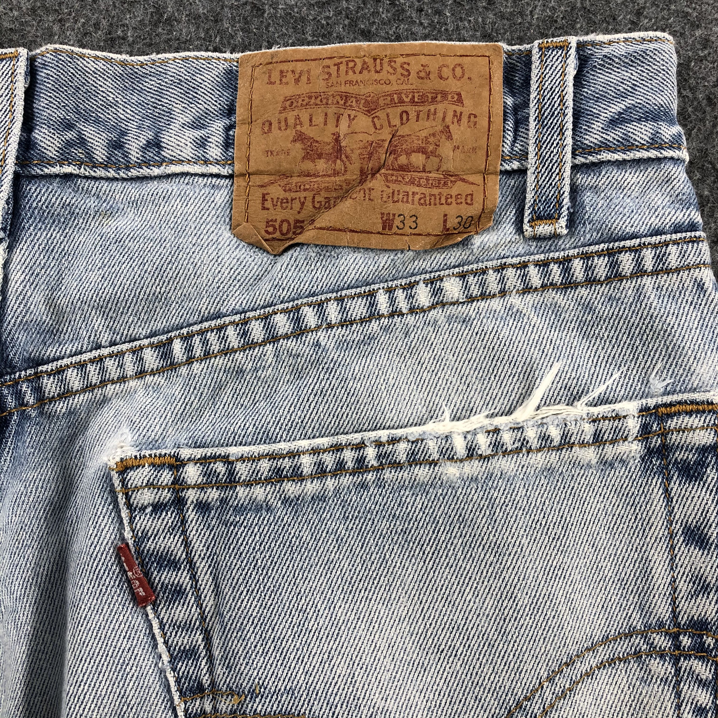 Levi's 90s Vintage Light Washed Levis 505 Jeans-J974 Size US 33 - 5 Thumbnail