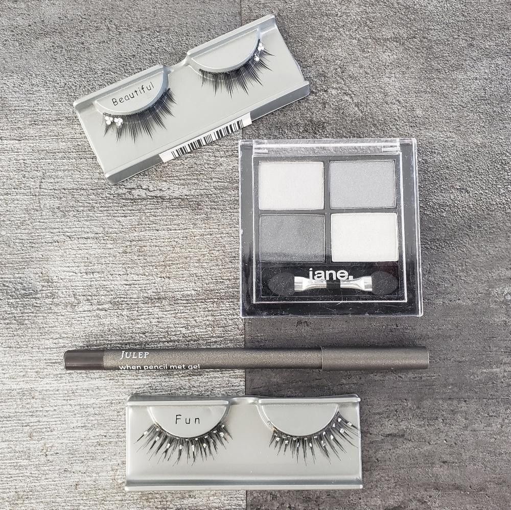 Designer JANE | Makeup Beauty 4 Bundle Size ONE SIZE - 1 Preview