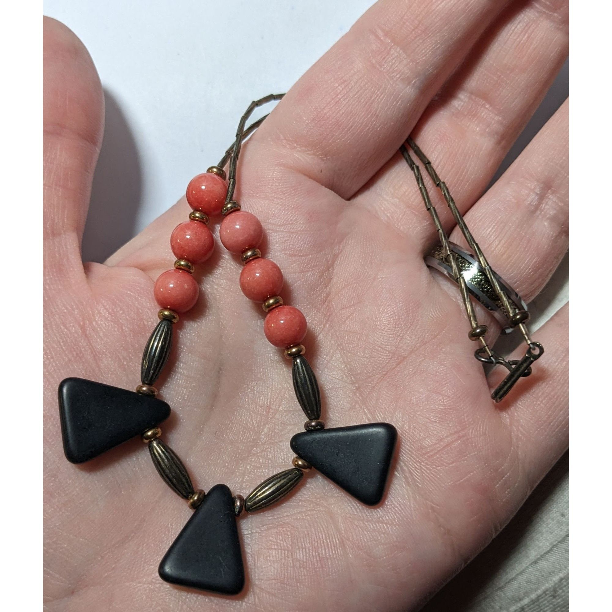 Other Vintage Geometric Onyx Pink Gem And Silver Tone Beaded Neckl Size ONE SIZE - 6 Thumbnail