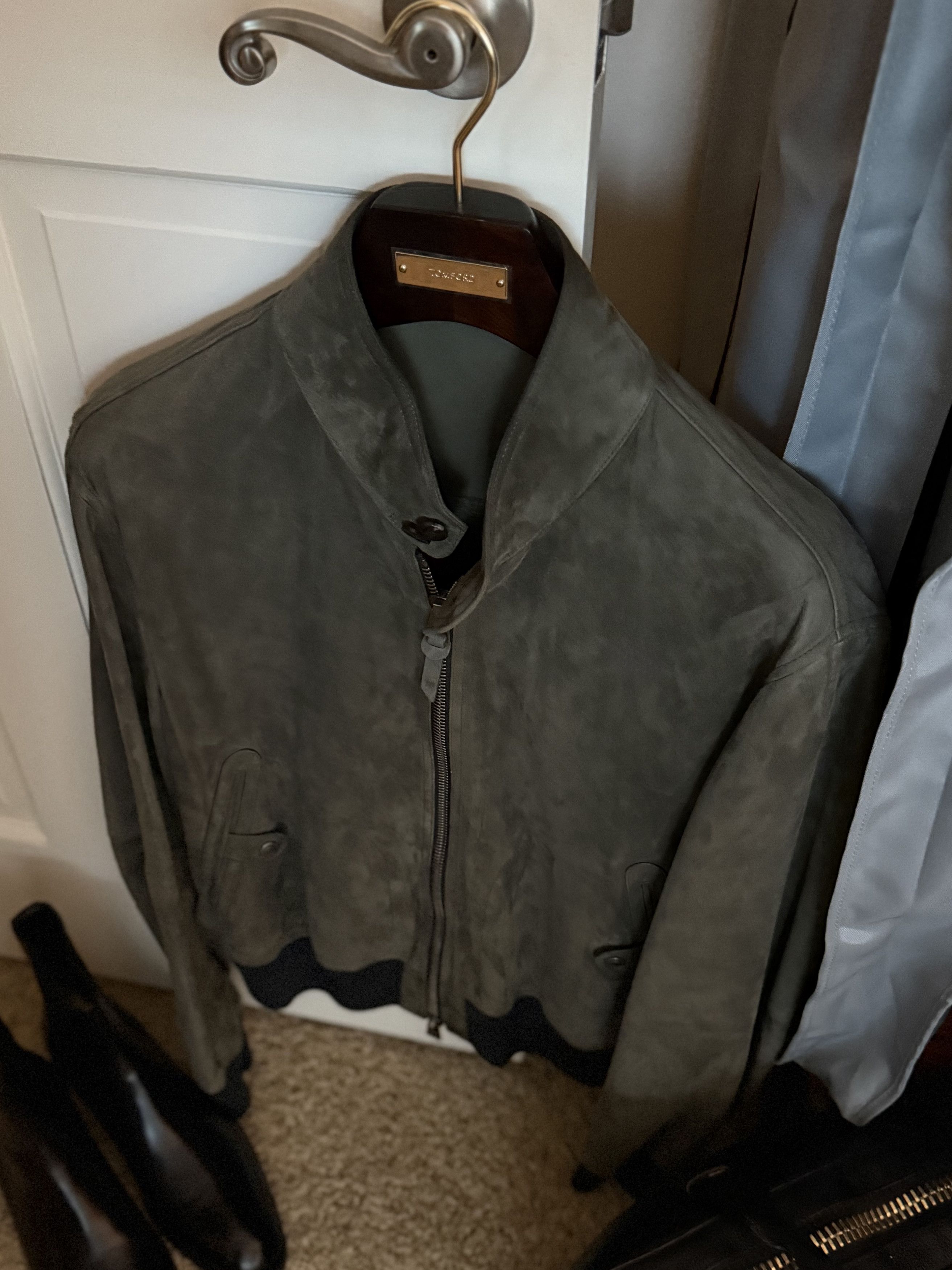 Tom Ford Coveted Rare $6,300 w/tax TOM FORD Green Suede Jacket Size US L / EU 52-54 / 3 - 8 Thumbnail
