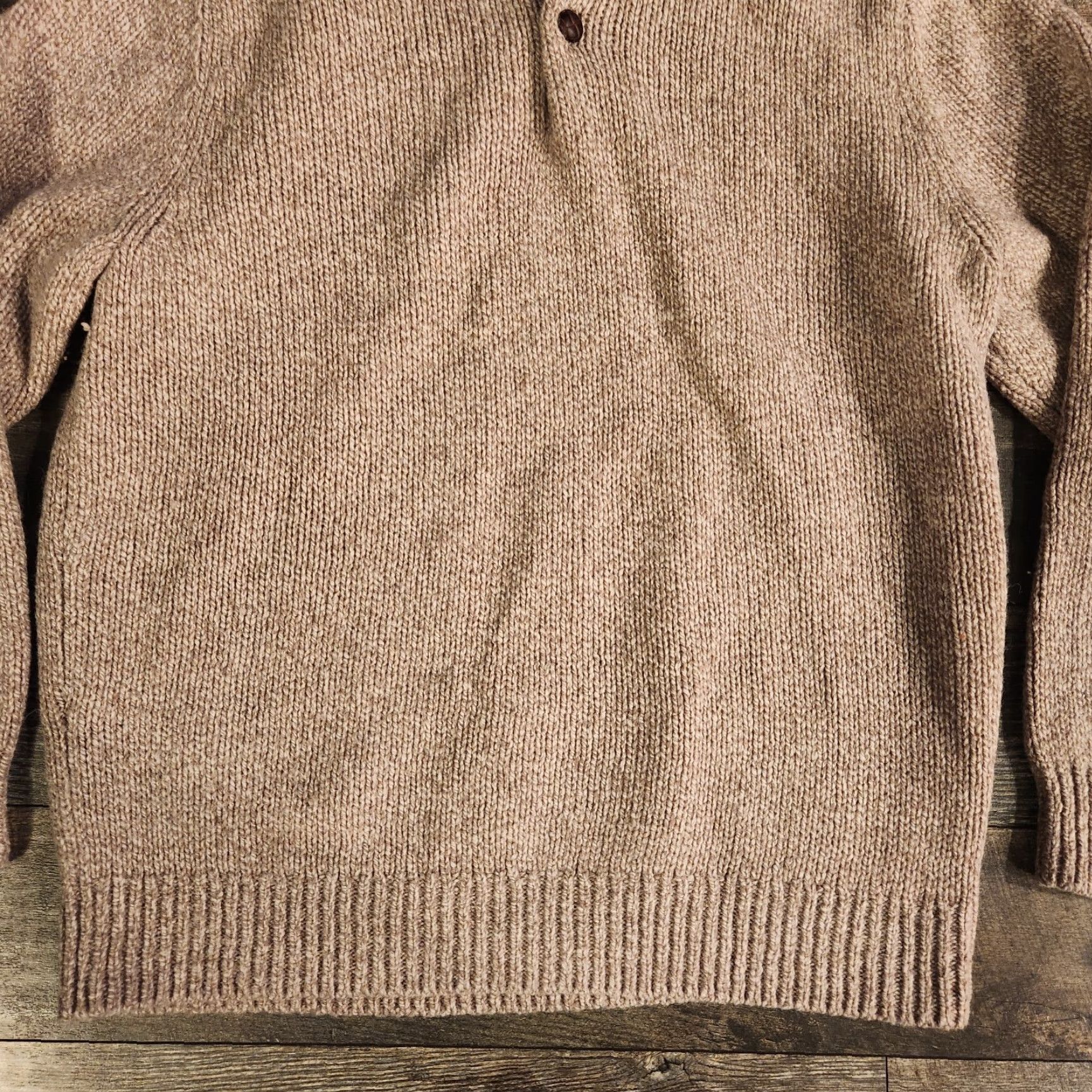 Vintage LL Bean 100% Lambswool Henley Sweater Mens Large Tan Knit Knit Beige Wool Button Long Sleeve Casual Fall Winter Classic Mens Regular Size L Size US L / EU 52-54 / 3 - 2 Thumbnail