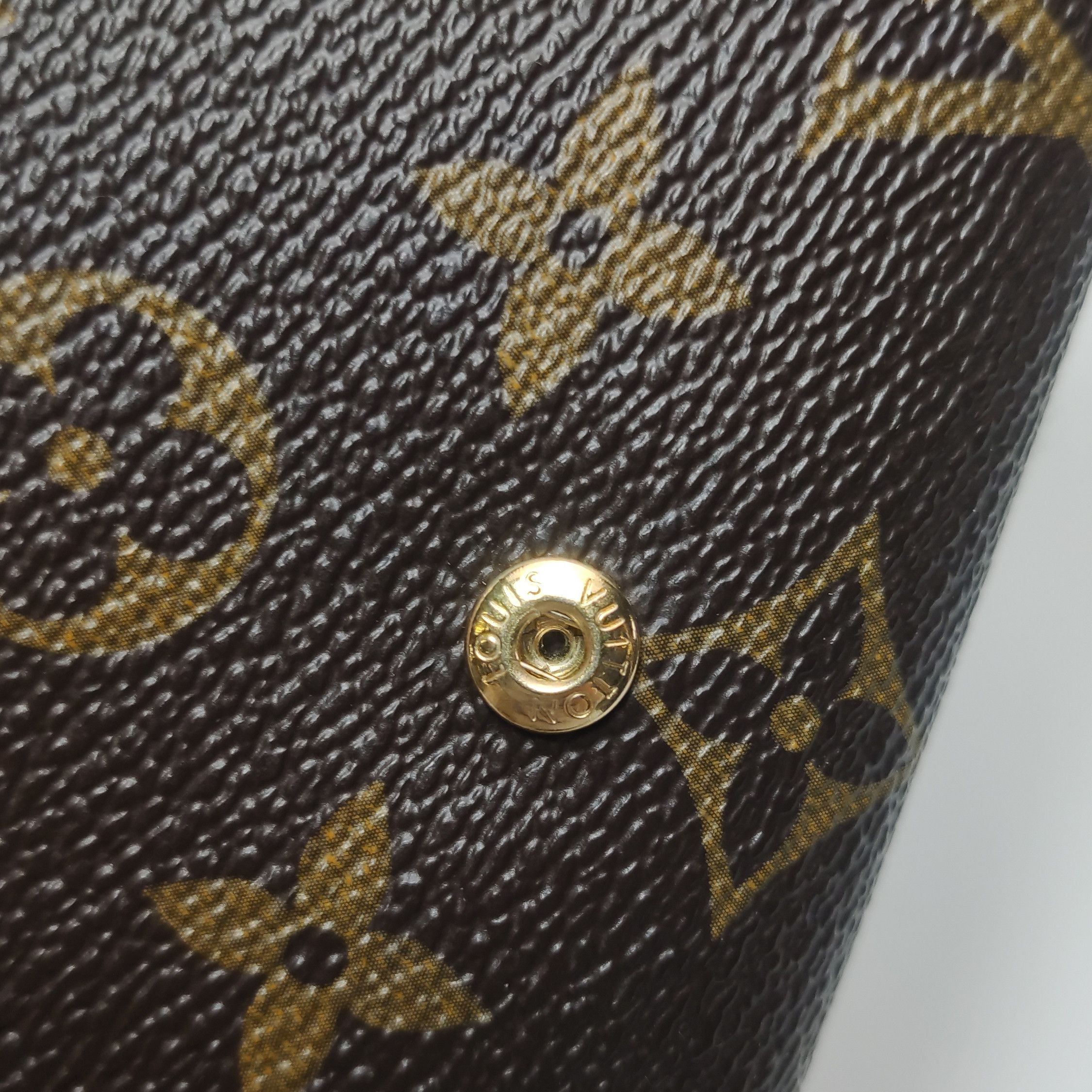 Louis Vuitton Louis Vuitton (LV) Josephine monogram snap button wallet -y Size ONE SIZE - 7 Thumbnail