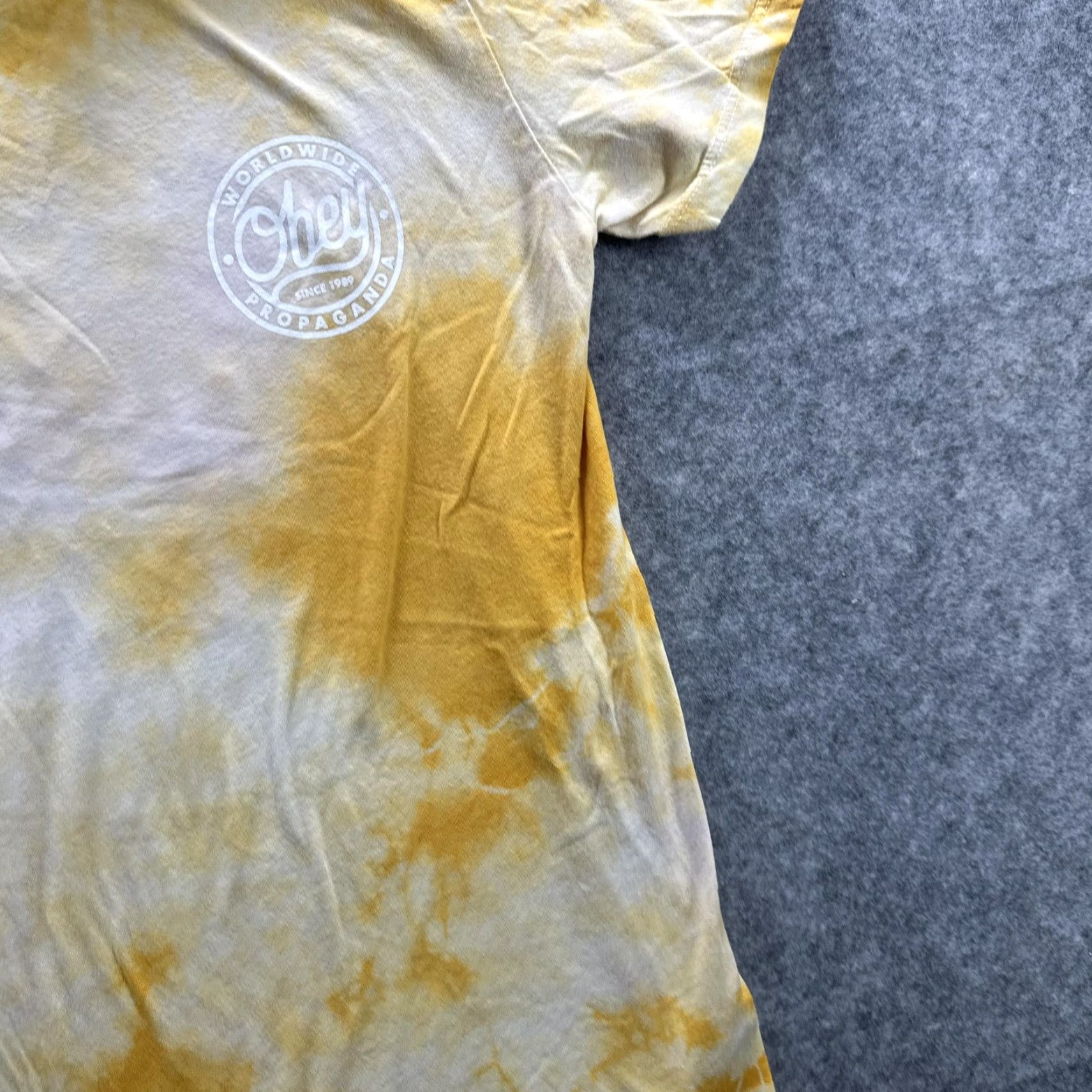 Obey VINTAGE Obey Shirt Mens S Yellow Tie Dye Worldwide Propaganda Graphic Tee Size US S / EU 44-46 / 1 - 6 Thumbnail